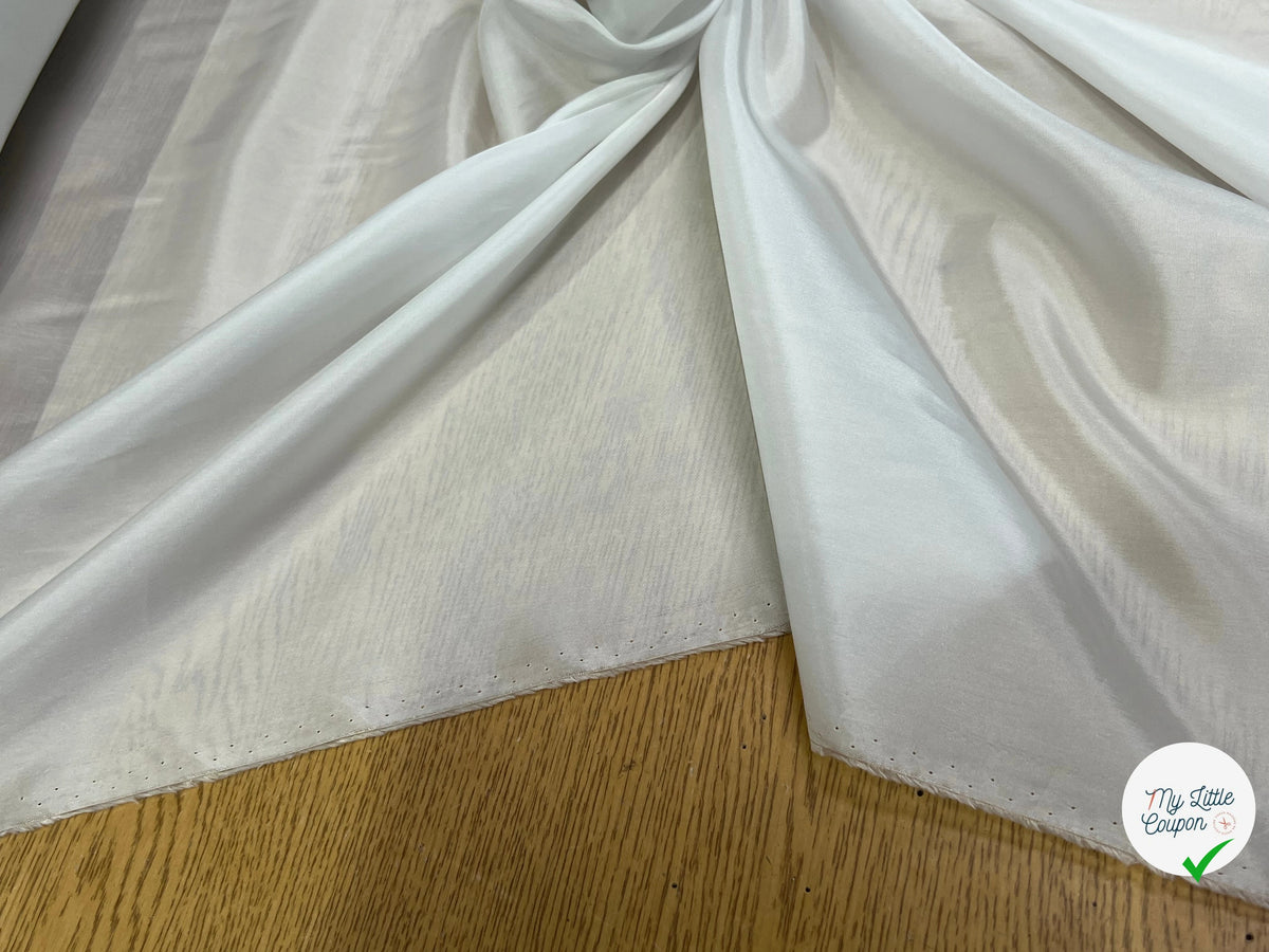DOUBLURE FINE ET LISSE 62% ACETATE 38% CUPRO BLANC CASSÉ - My Little Coupon