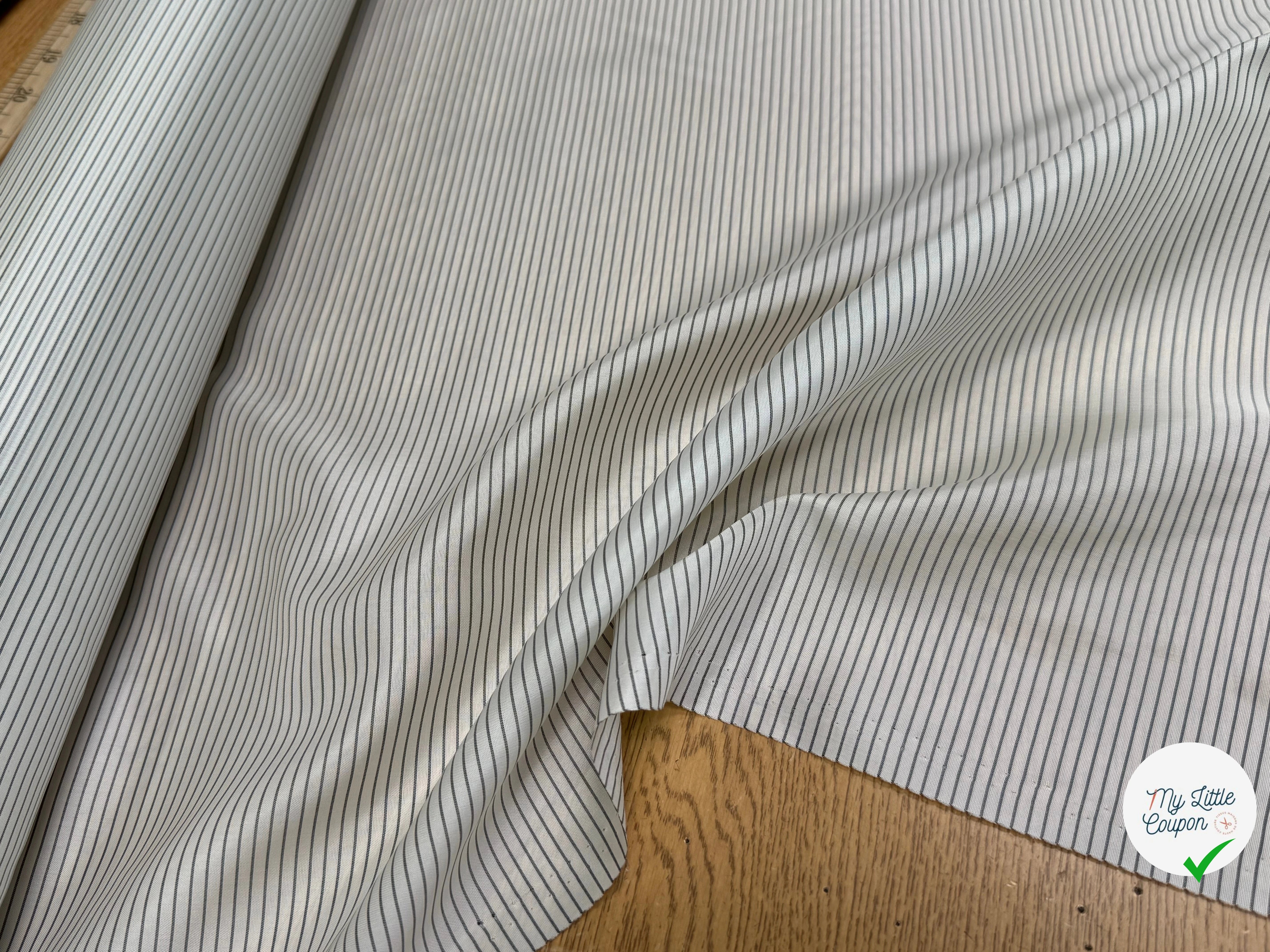 DOUBLURE VISCOSE FINES RAYURES 80% VISCOSE ÉCRU - My Little Coupon