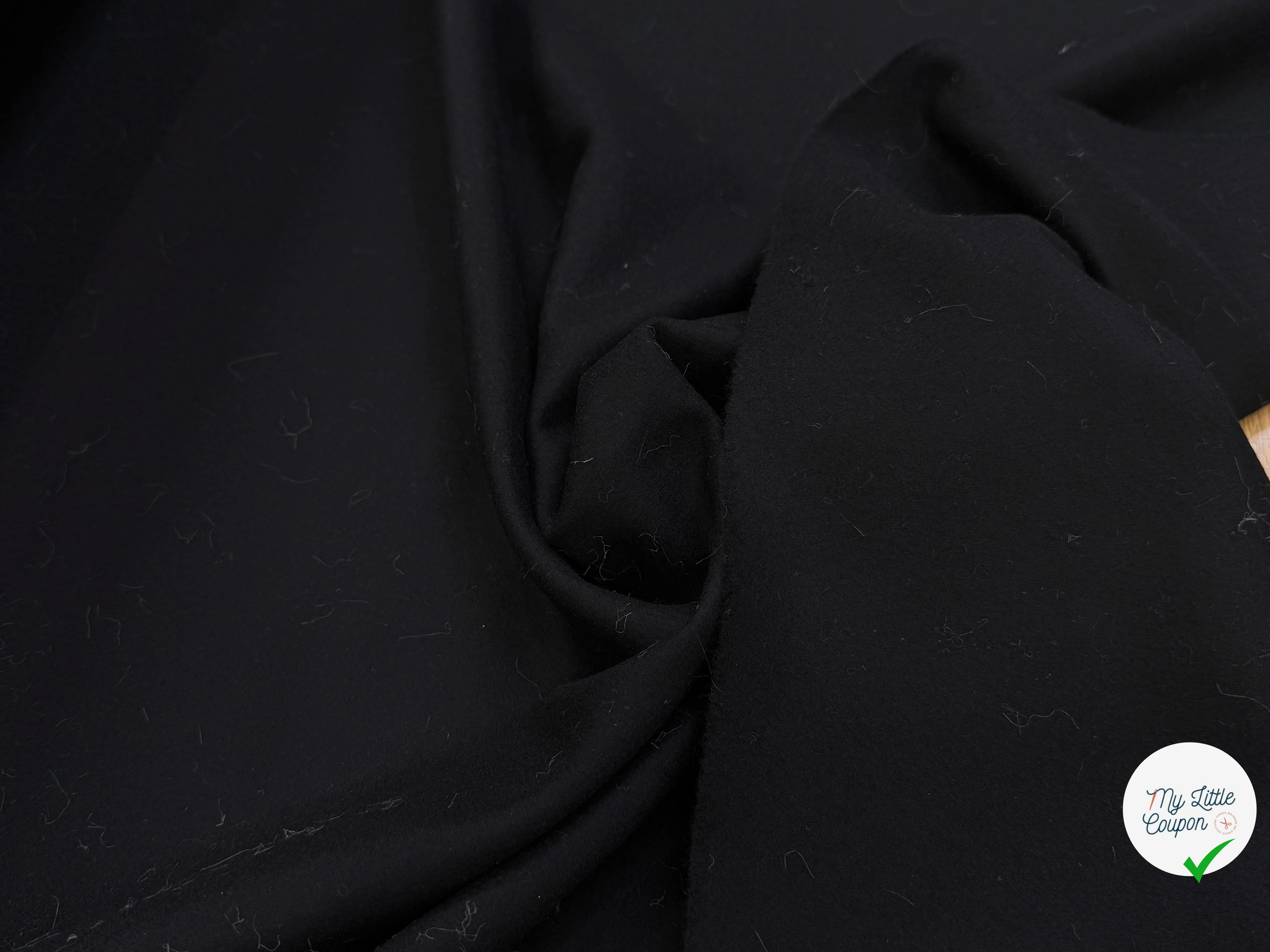 DRAP DE LAINE SUBLIME BLACK - My Little Coupon