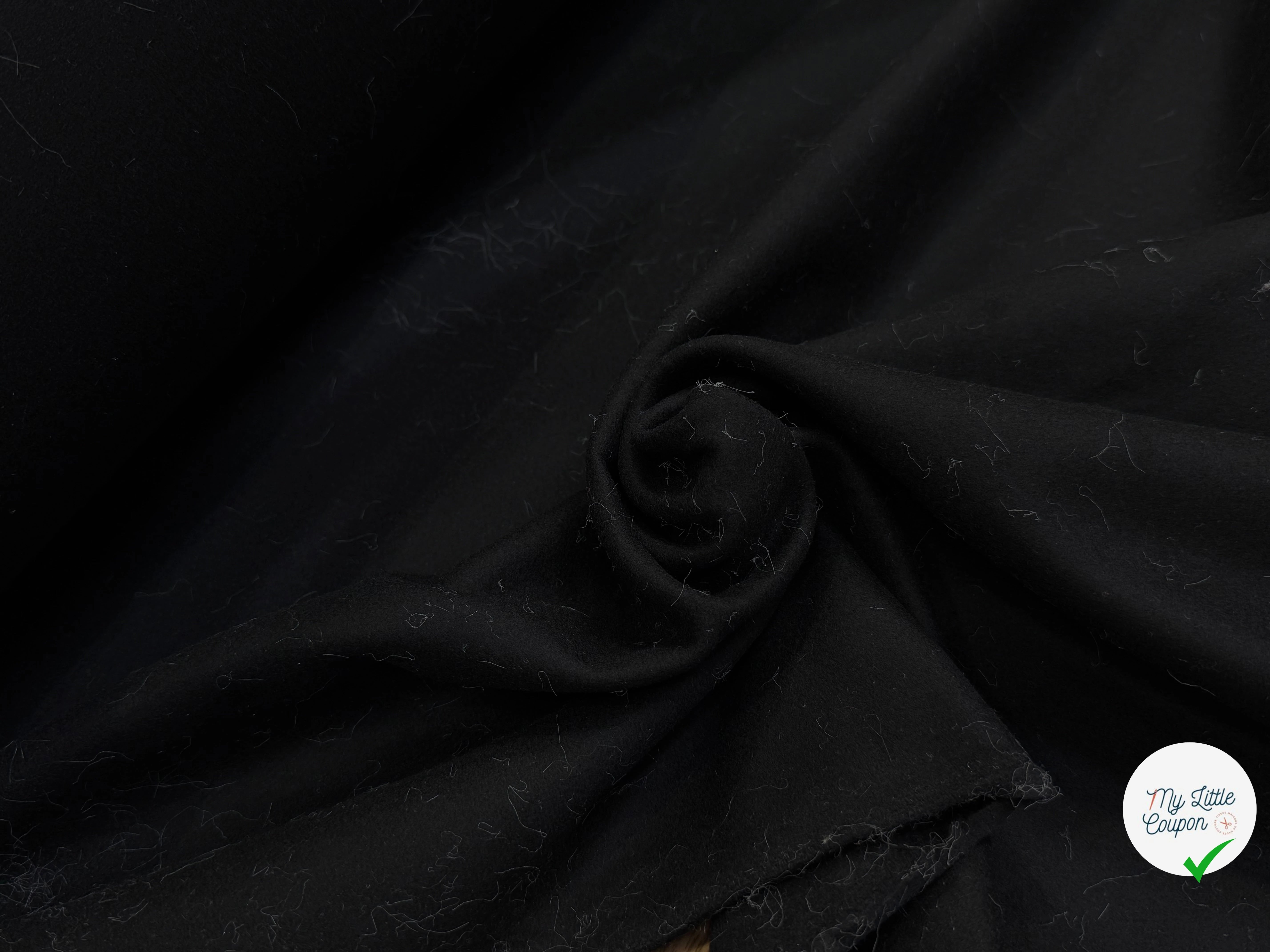 DRAP DE LAINE SUBLIME BLACK - My Little Coupon