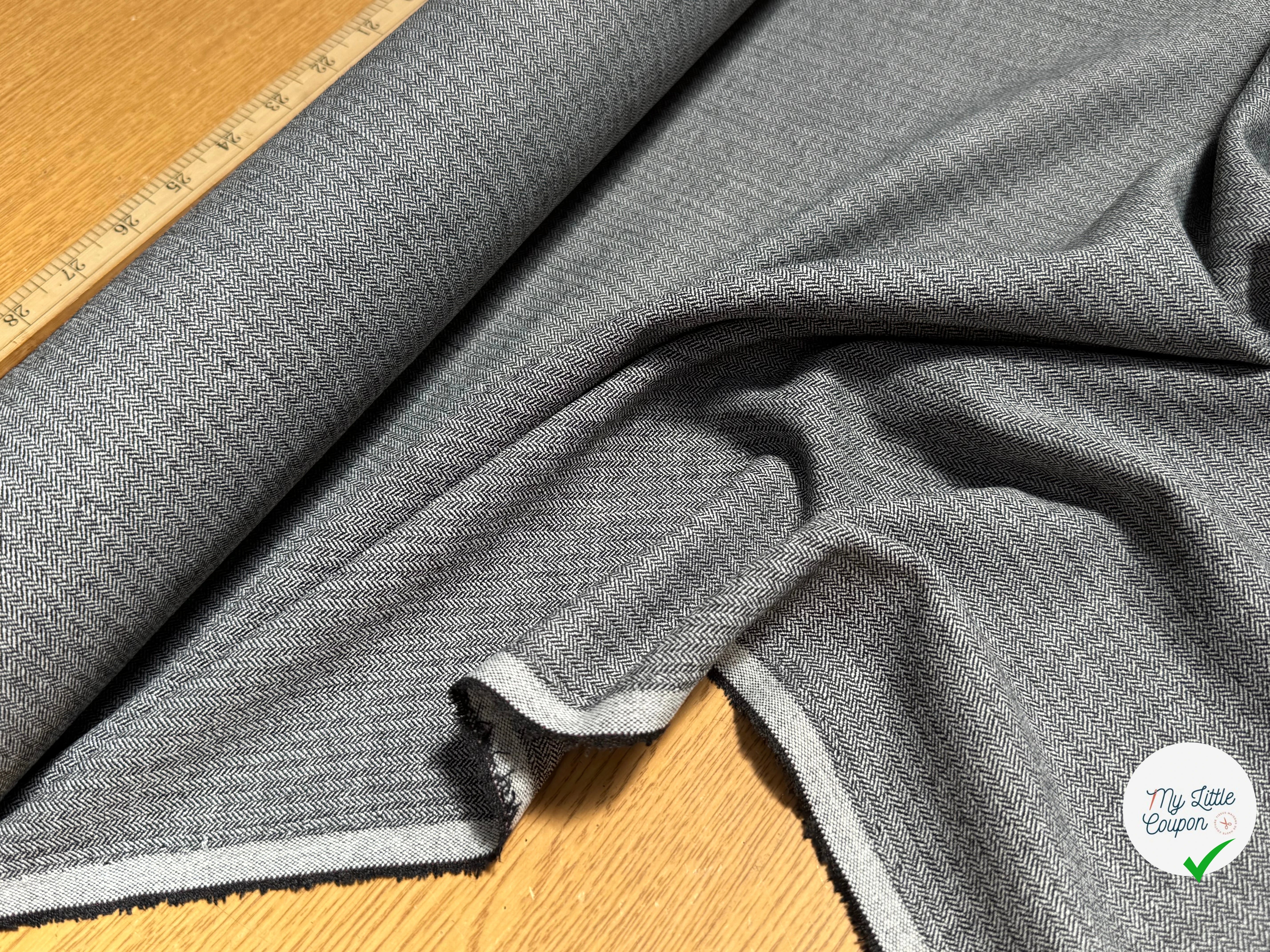 DRAPERIE CHEVRON 26% VISCOSE GRIS - My Little Coupon