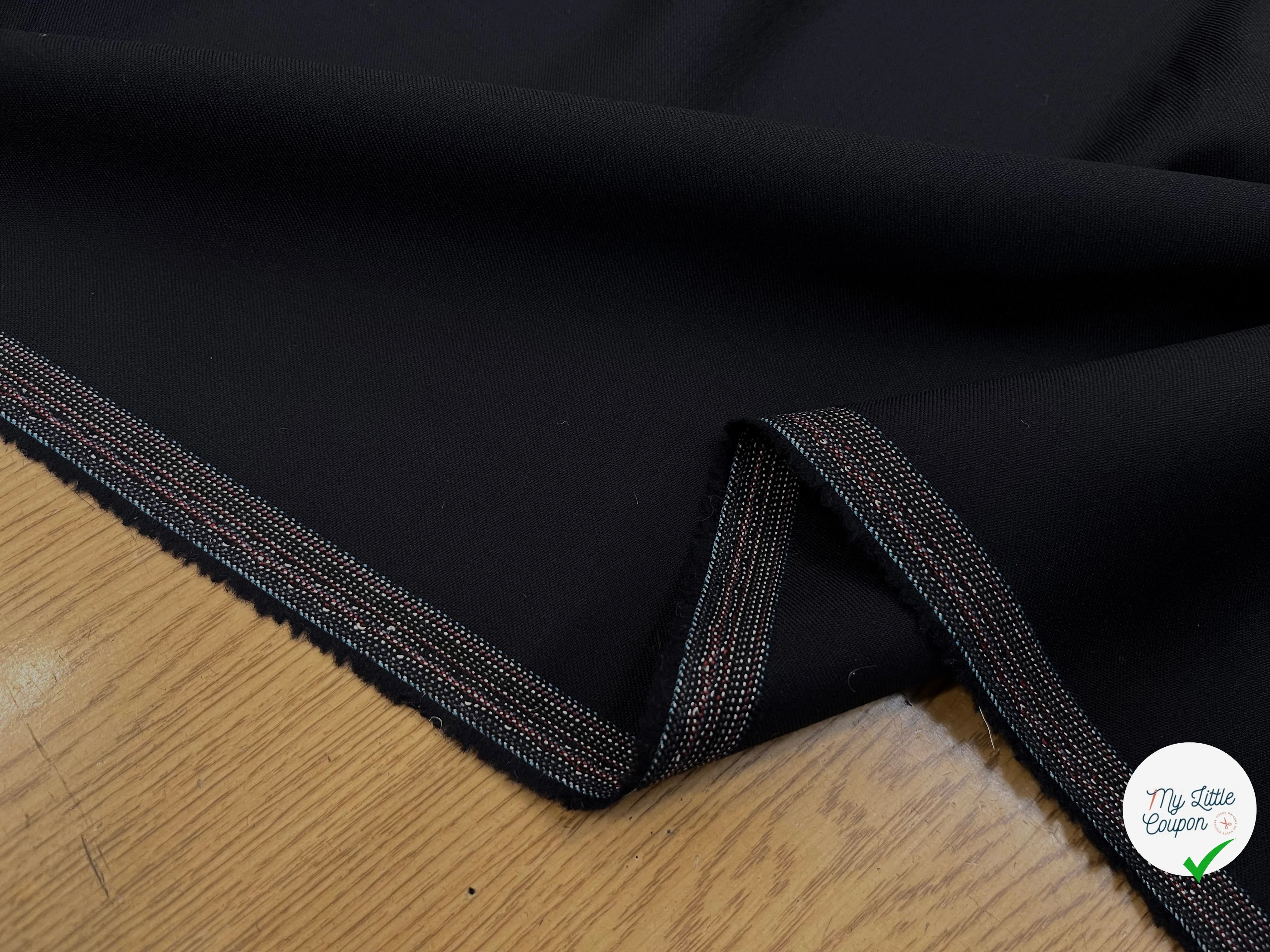 DRAPERIE DE LAINE BLEU MARINE DEPERLANTE FILS MULTICOLORES SUR LES LISIÈRES - My Little Coupon