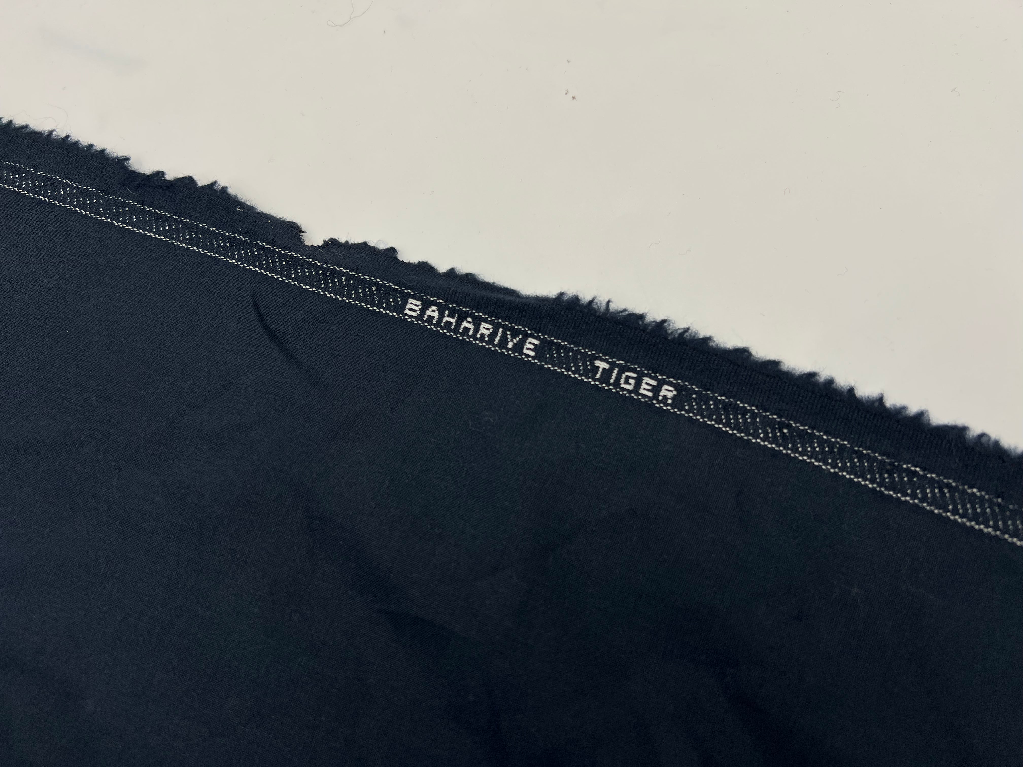 DRAPERIE DE LAINE BLEU NAVY MSO