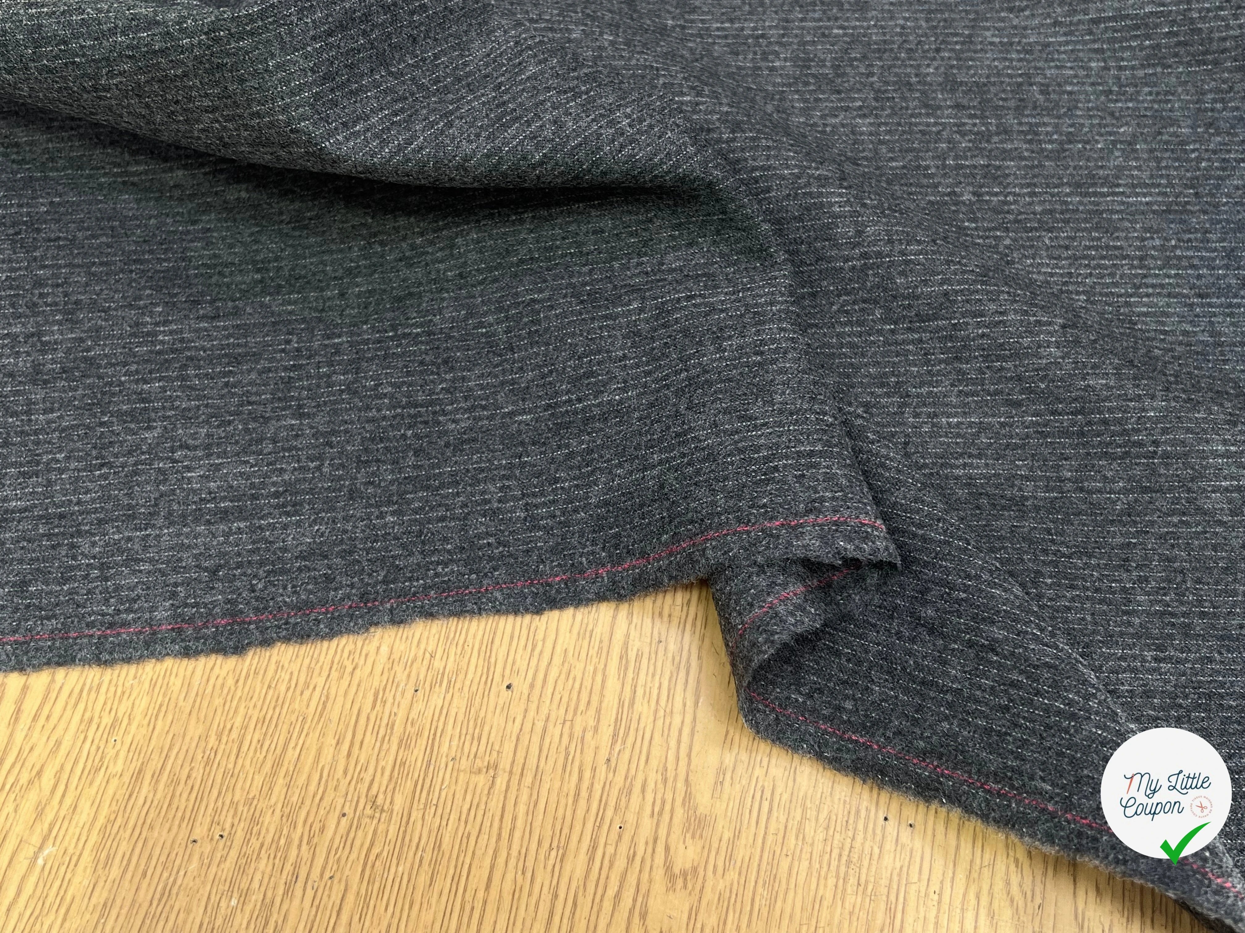 DRAPERIE DE LAINE FLANELLE GRIS FINE RAYURES BLANCHE - My Little Coupon