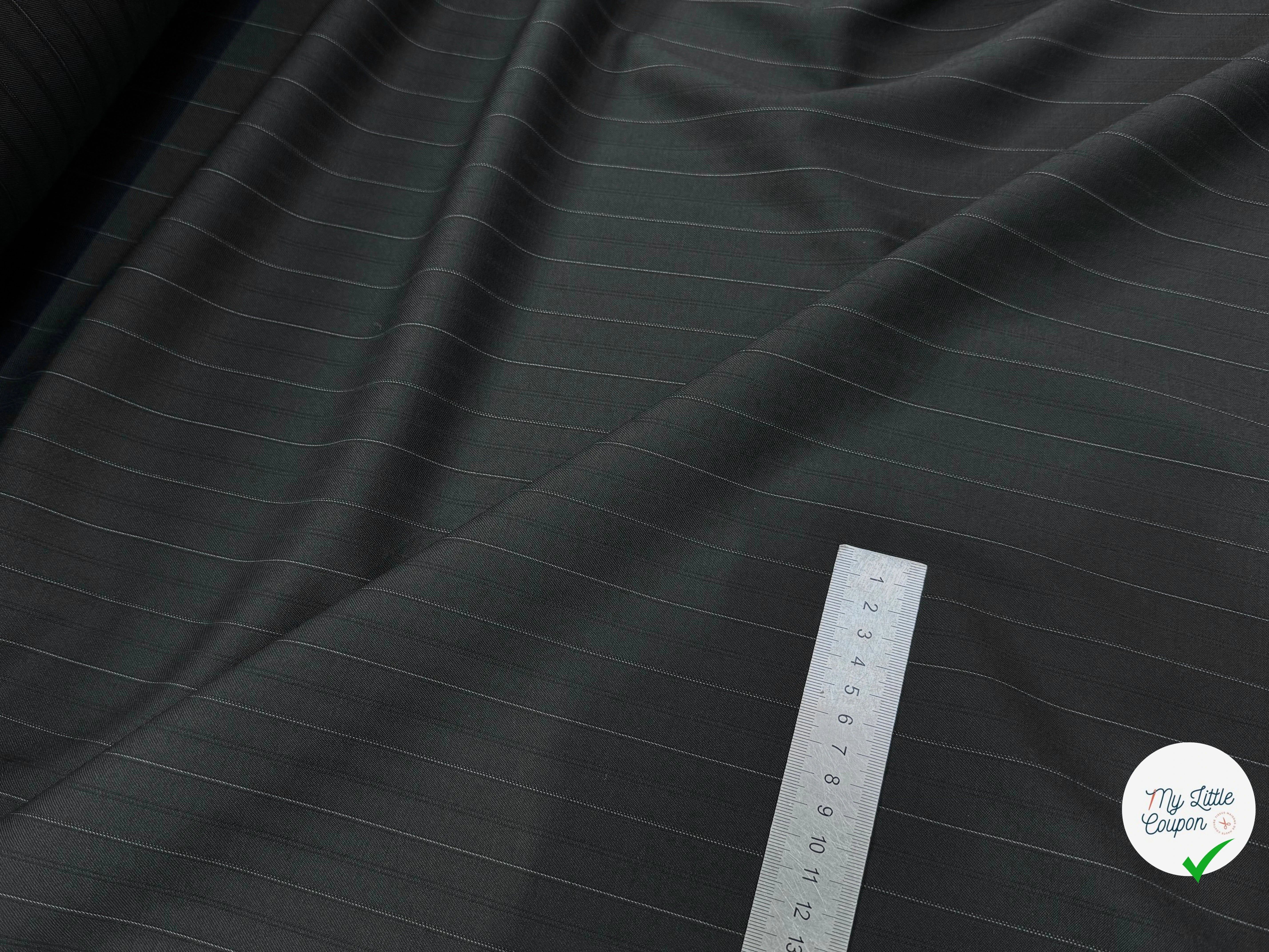 DRAPERIE DE LAINE NOIR SUPERBE RAYURES HORIZONTALES - My Little Coupon
