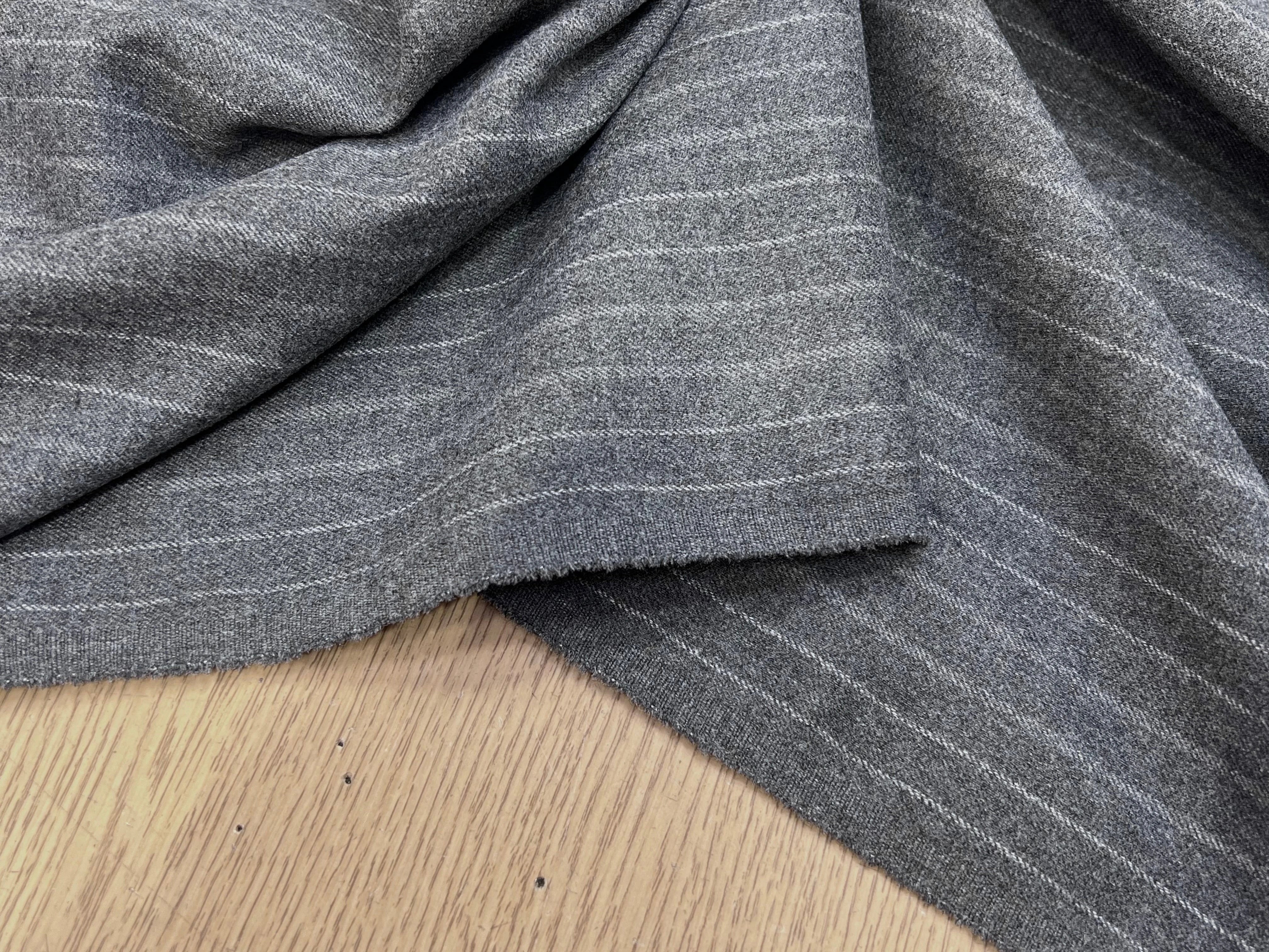 DRAPERIE LOURDE POLYVISCOSE RAYURES BLANCHES EFFET DUVTEUX - My Little Coupon