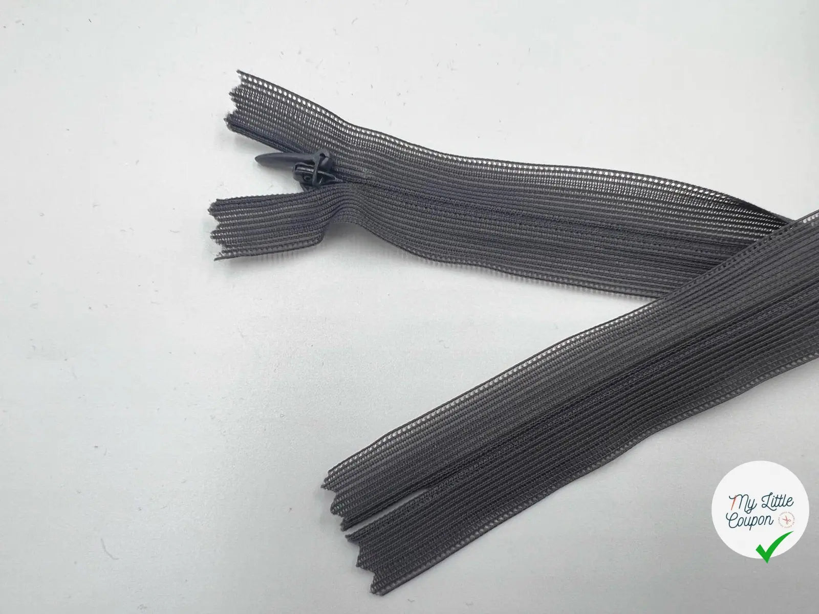 FERMETURE INVISIBLE COLORIS GRIS 40 CM - My Little Coupon - tissu - coudre
