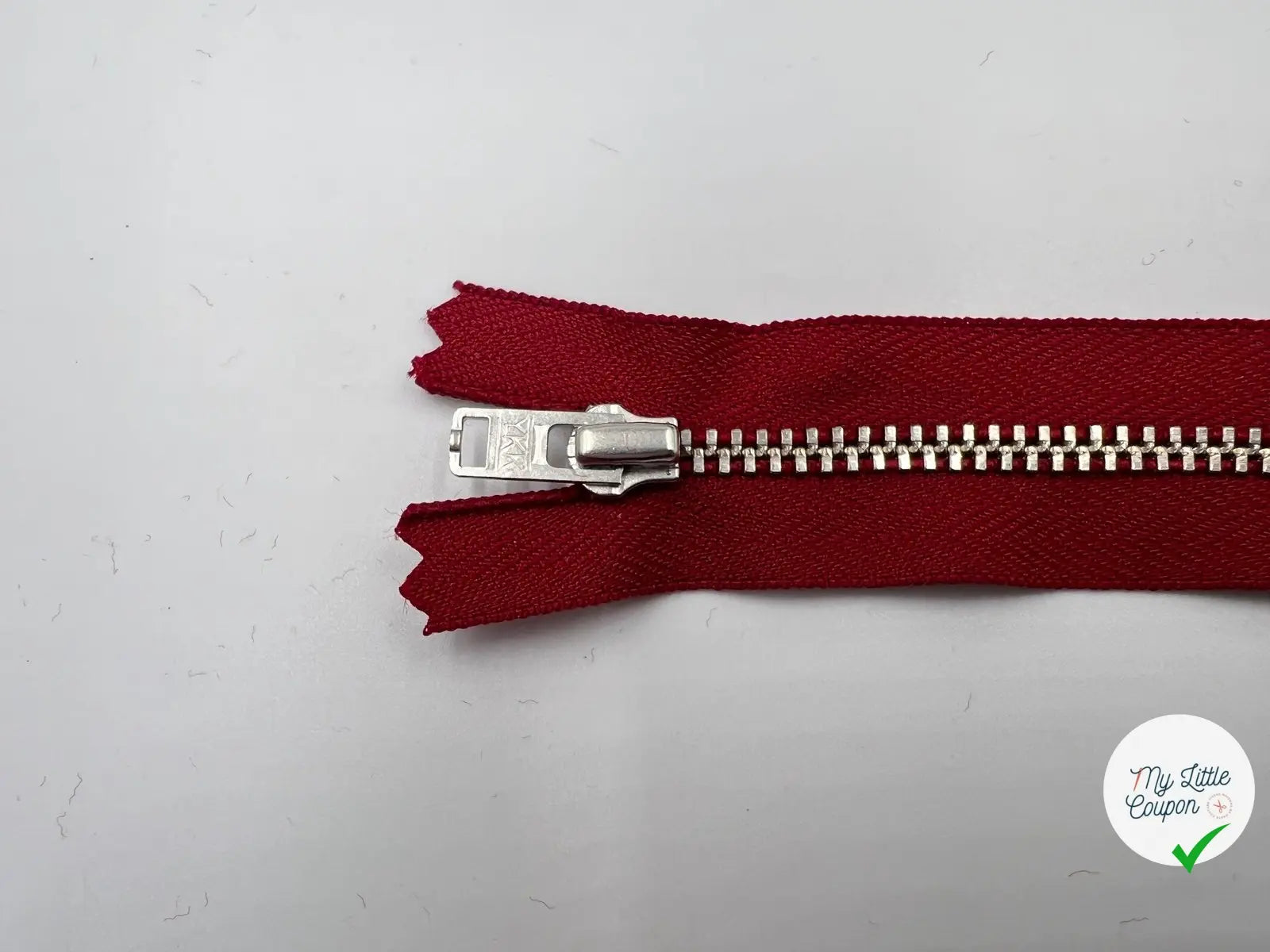 FERMETURE NON SÉPARABLE METAL ARGENT COLORIS ROUGE VIN 12CM - My Little Coupon - tissu - coudre