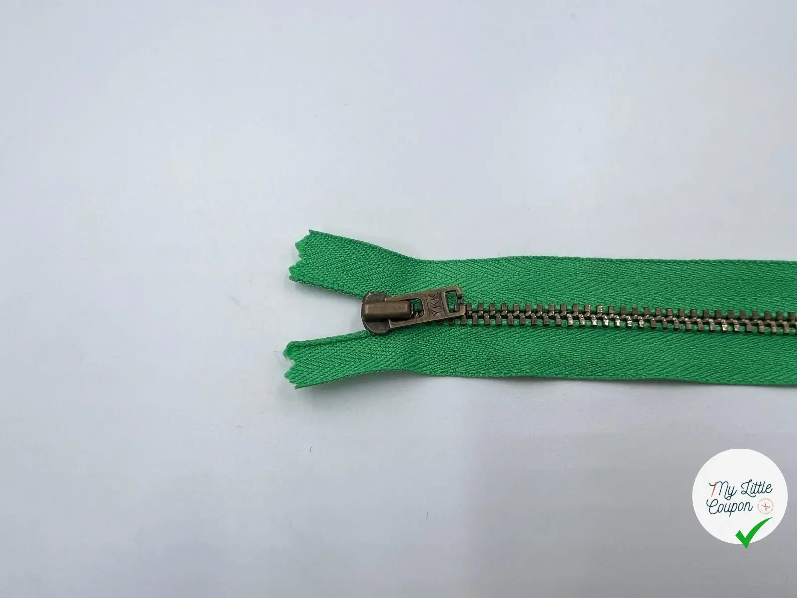 FERMETURE NON SÉPARABLE METAL COLORIS VERT 10CM - My Little Coupon - tissu - coudre