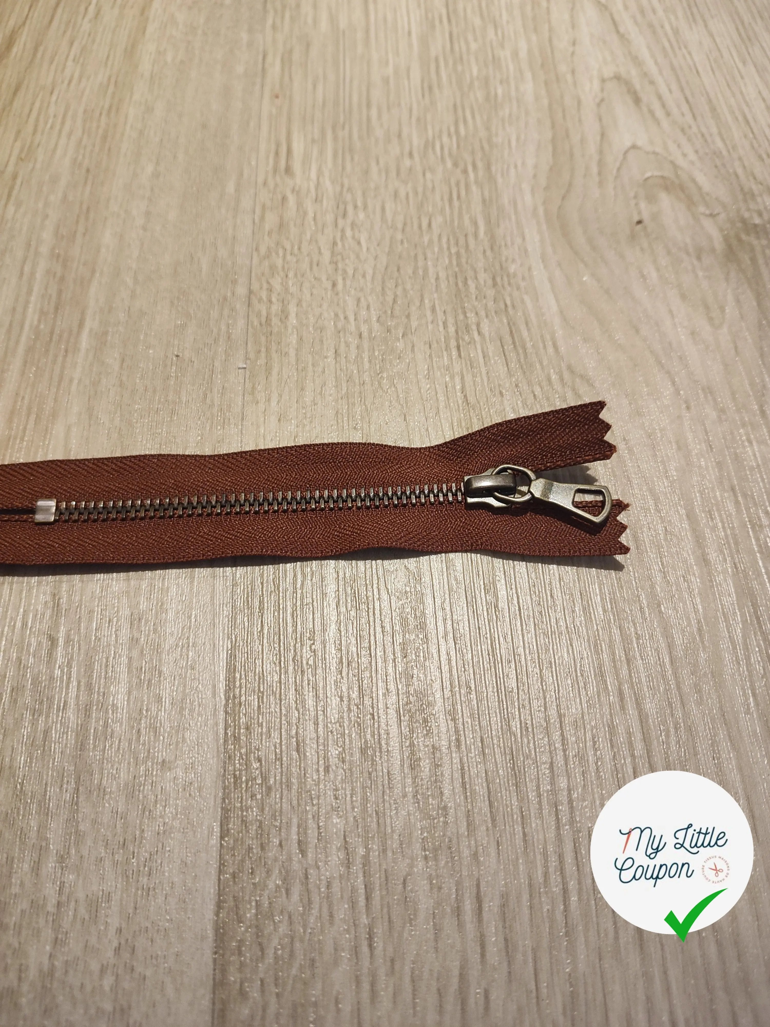 FERMETURE RIRI METAL NON SEPARABLE 12CM MARRON NOISETTE - My Little Coupon