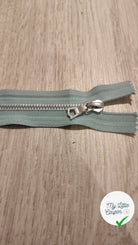 FERMETURE RIRI MÉTAL NON SÉPARABLE 14CM BLEU CLAIR M6 - My Little Coupon