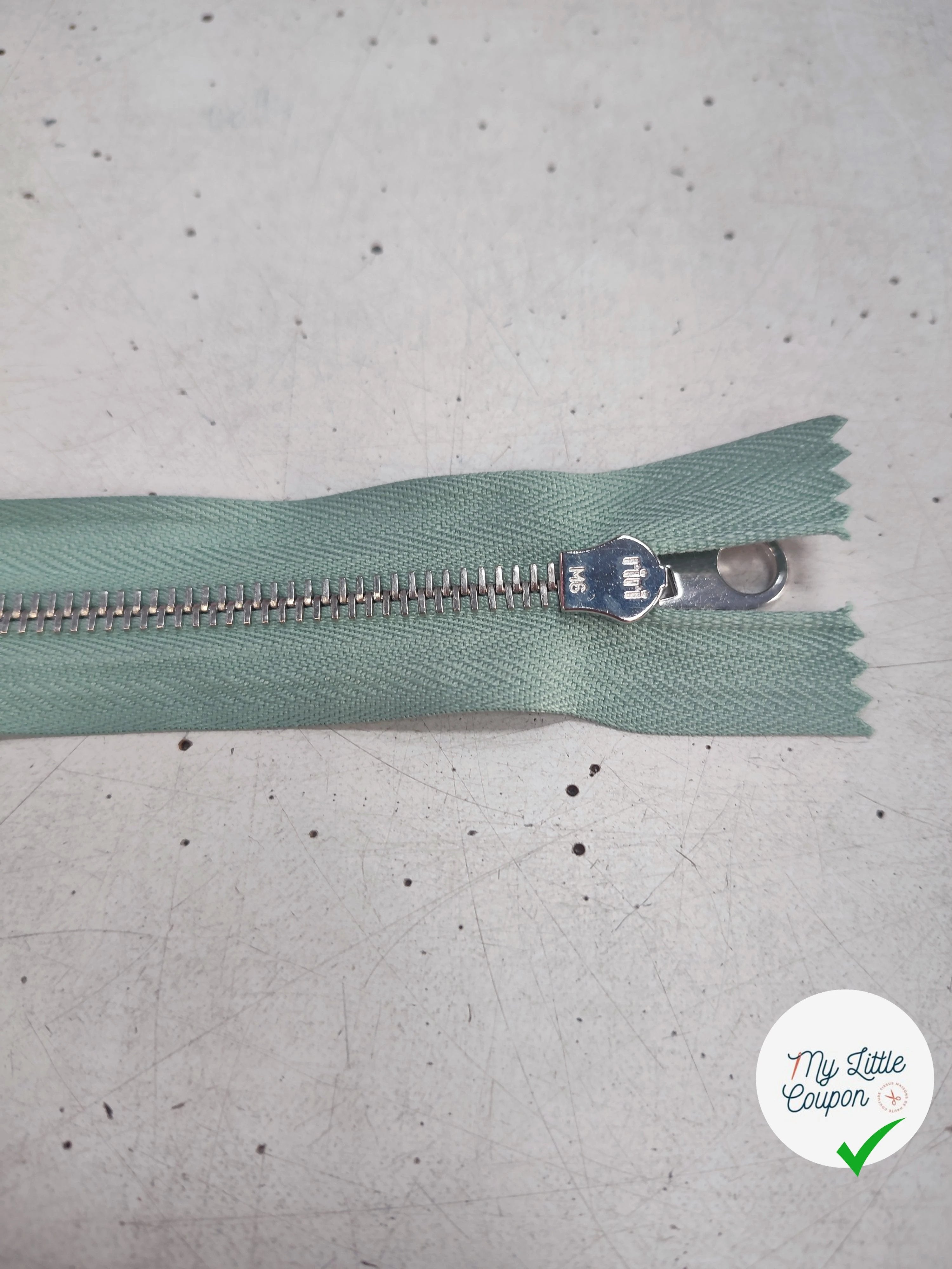 FERMETURE RIRI METAL NON SÉPARABLE 18CM VERT D'EAU M6 - My Little Coupon