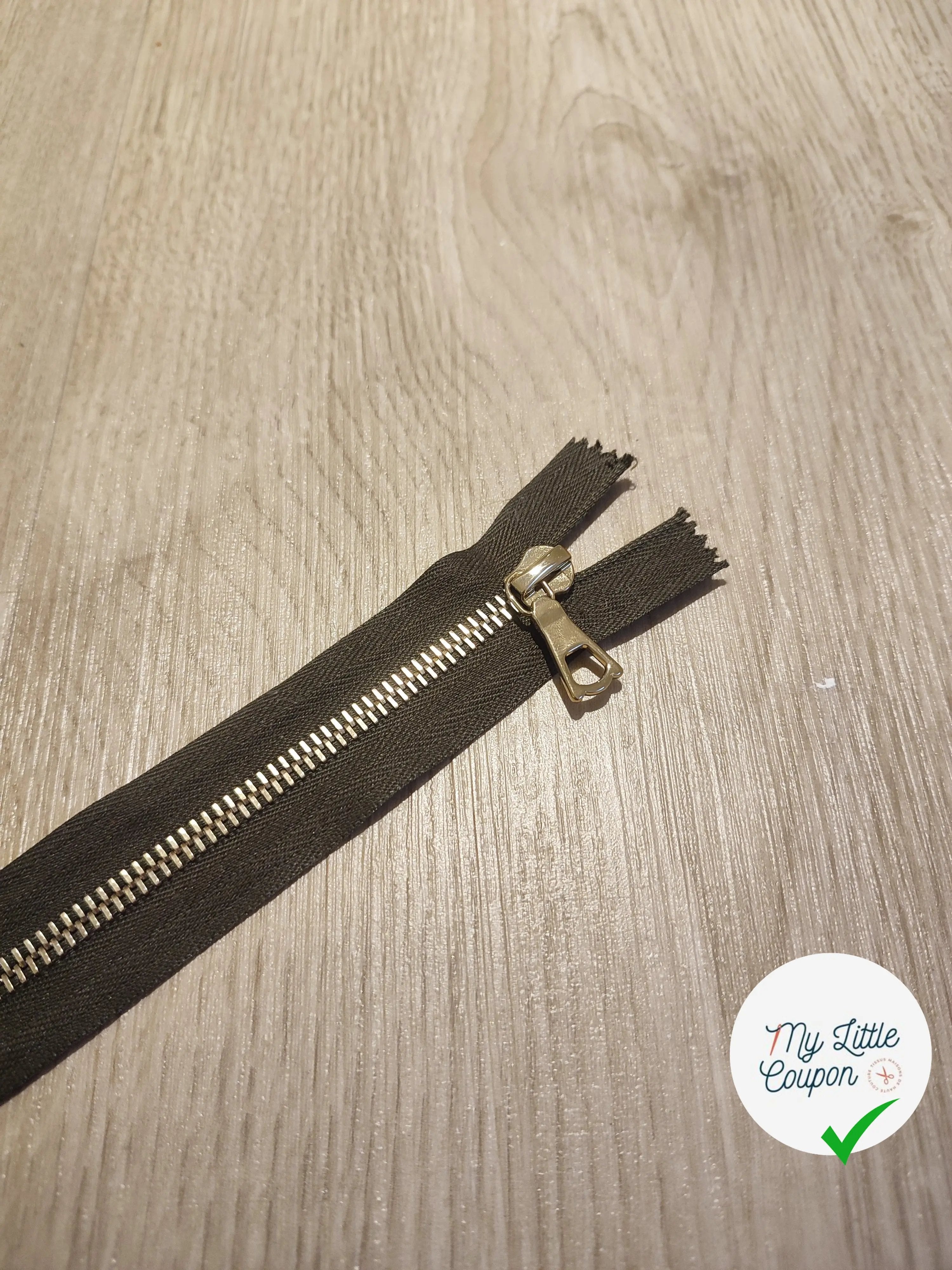 FERMETURE RIRI METAL NON SEPARABLE 20CM KAKI M6 - My Little Coupon