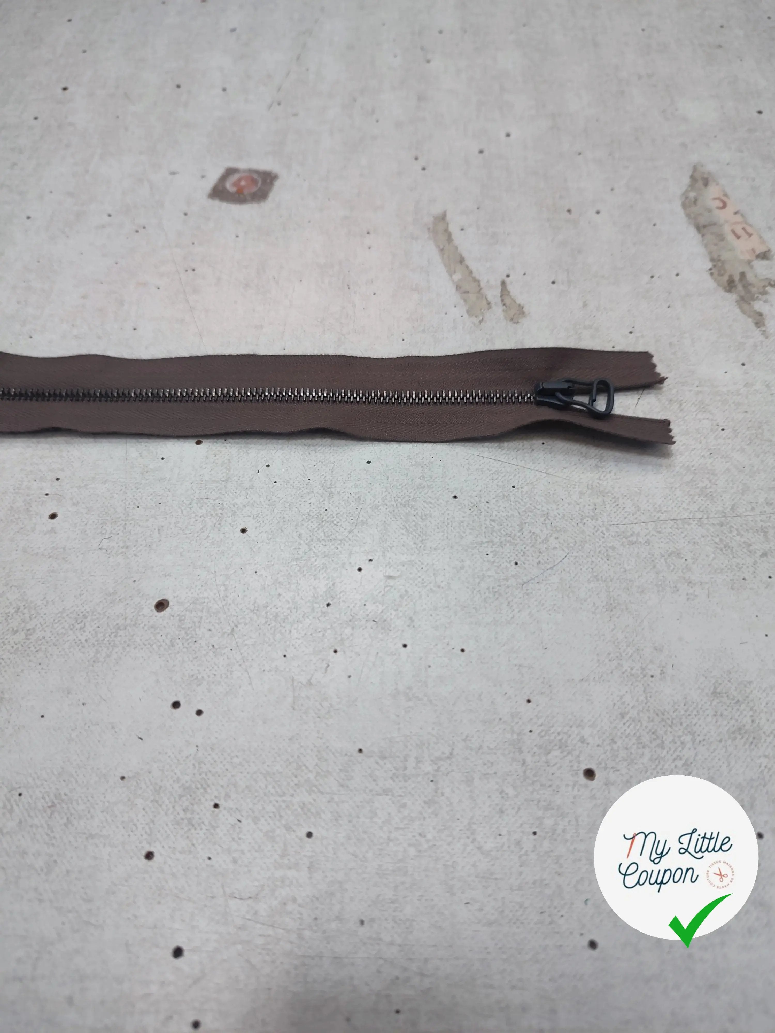 FERMETURE RIRI PLASTIQUE NON SÉPARABLE RÉVERSIBLE 50CM NOIR - My Little Coupon