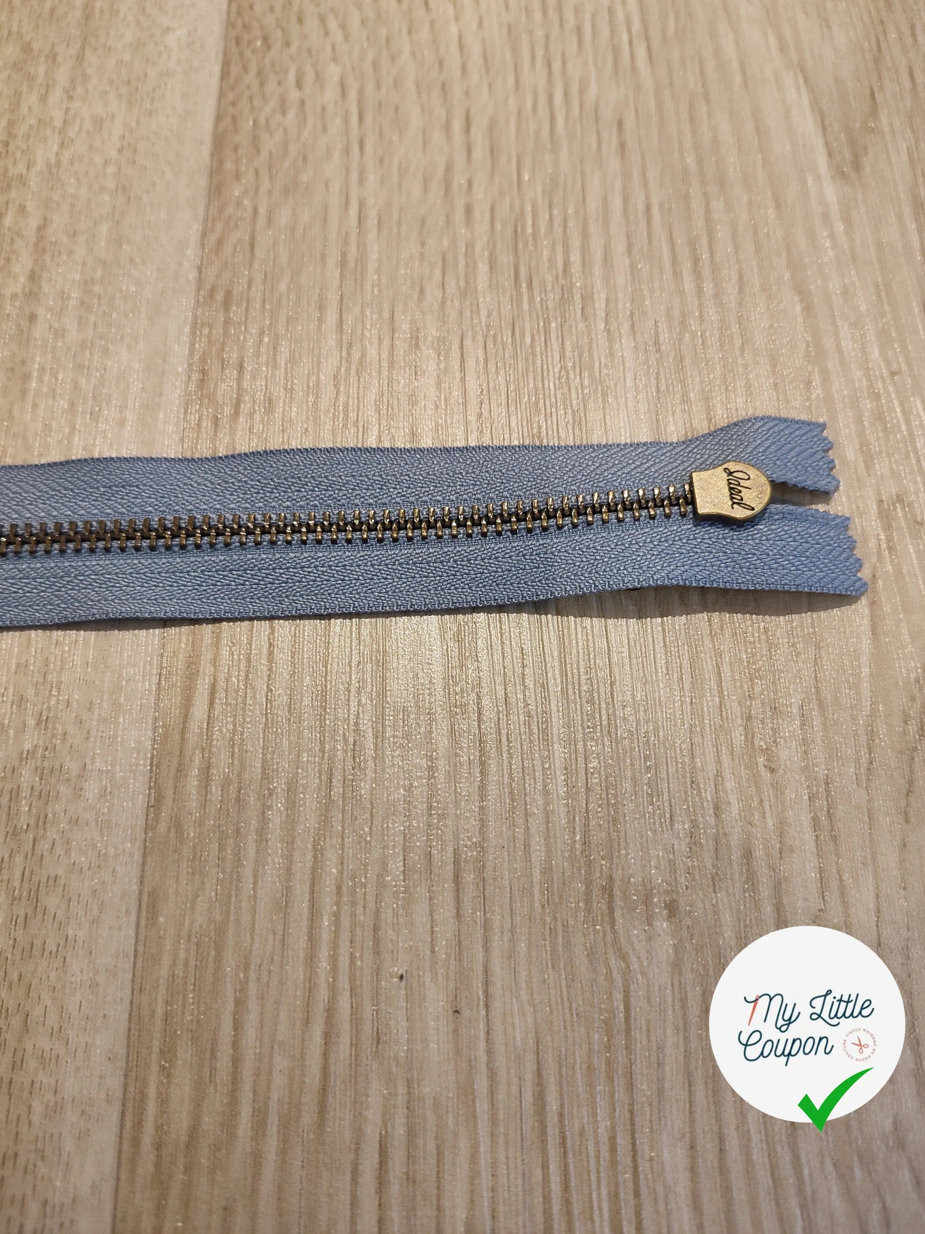 FERMETURE RIRI METAL NON SÉPARABLE 25CM BLEU CLAIR - My Little Coupon