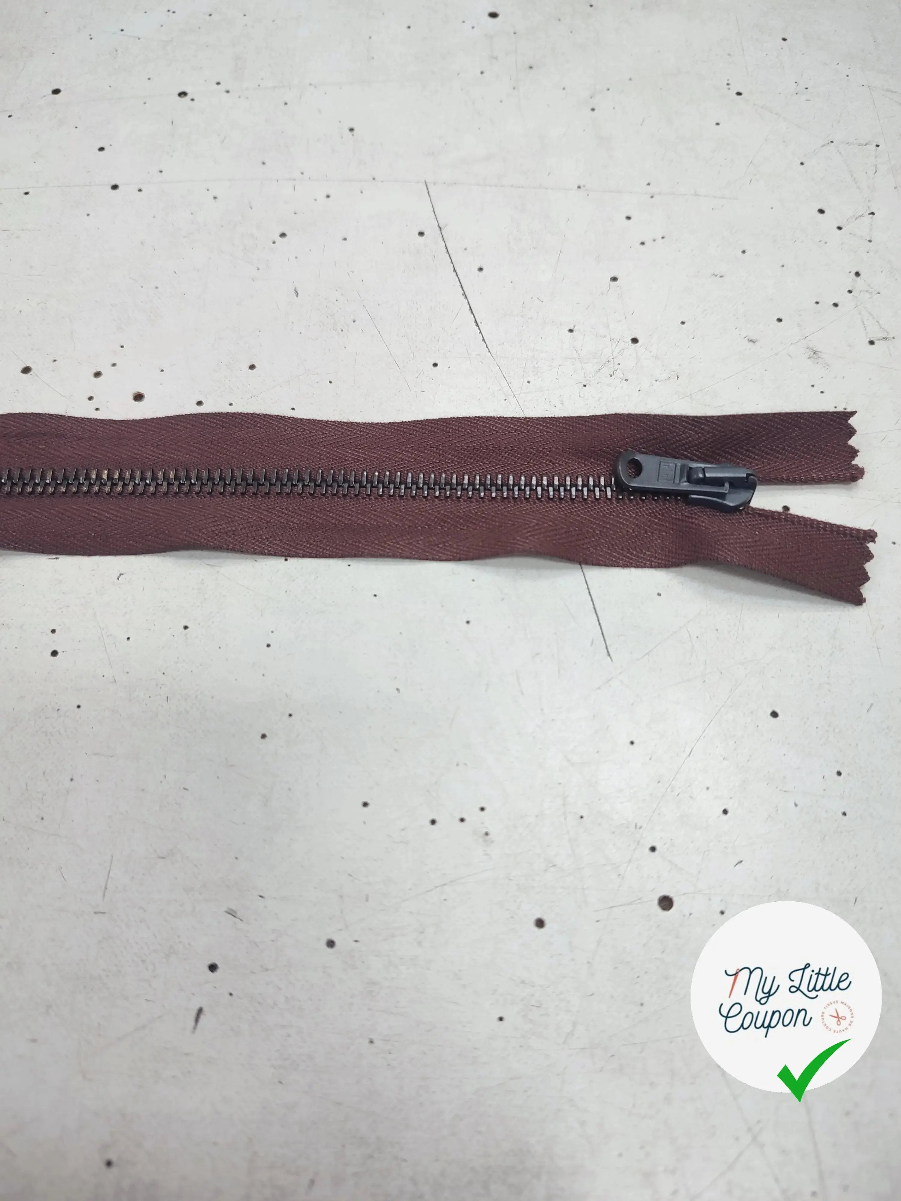 FERMETURE RIRI METAL NON SÉPARABLE DOUBLE CHEMINS 100CM MARRON - My Little Coupon