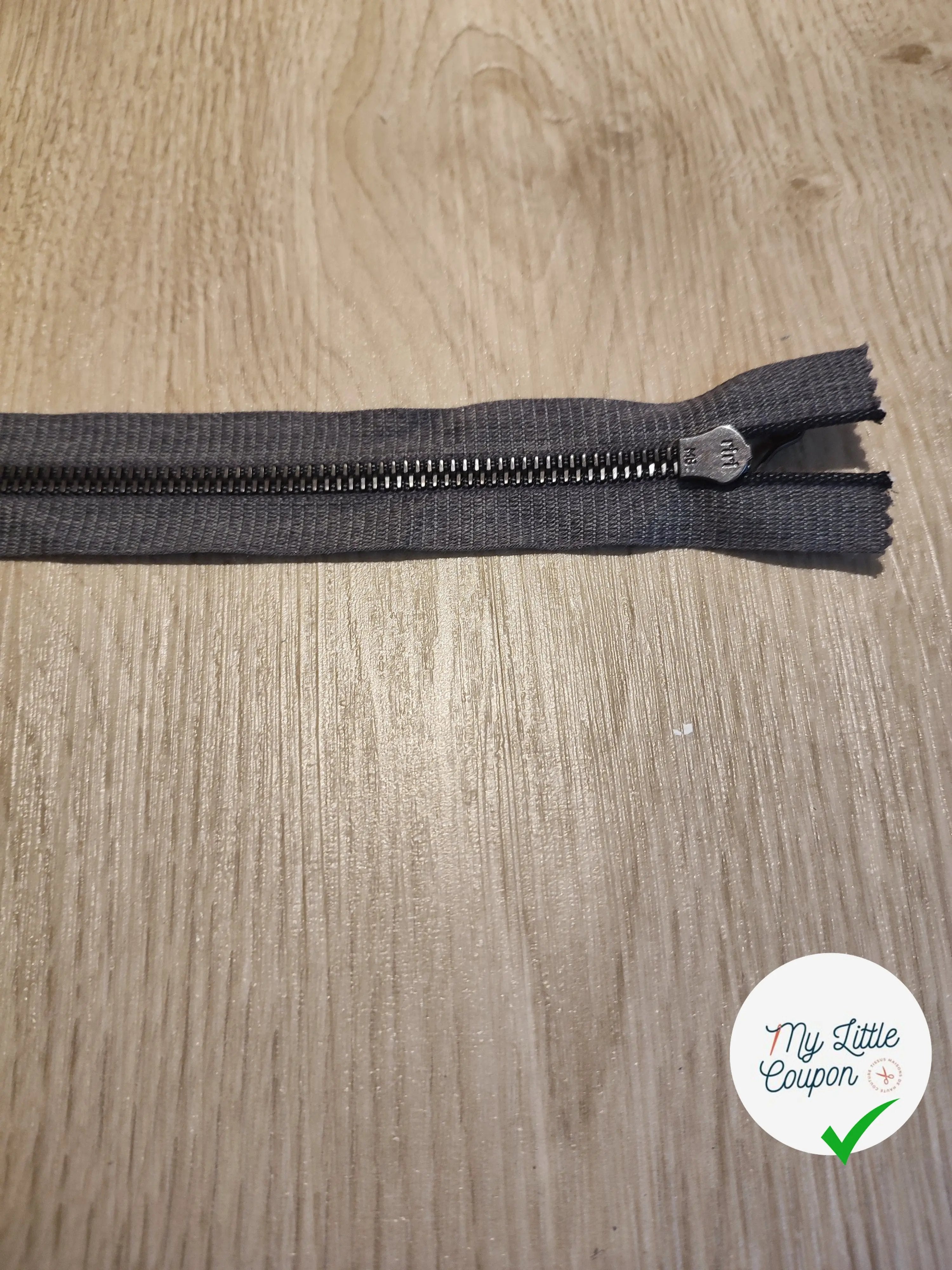 FERMETURE RIRI METAL NON SEPARABLE 25CM GRIS À CARREAUX M6 - My Little Coupon
