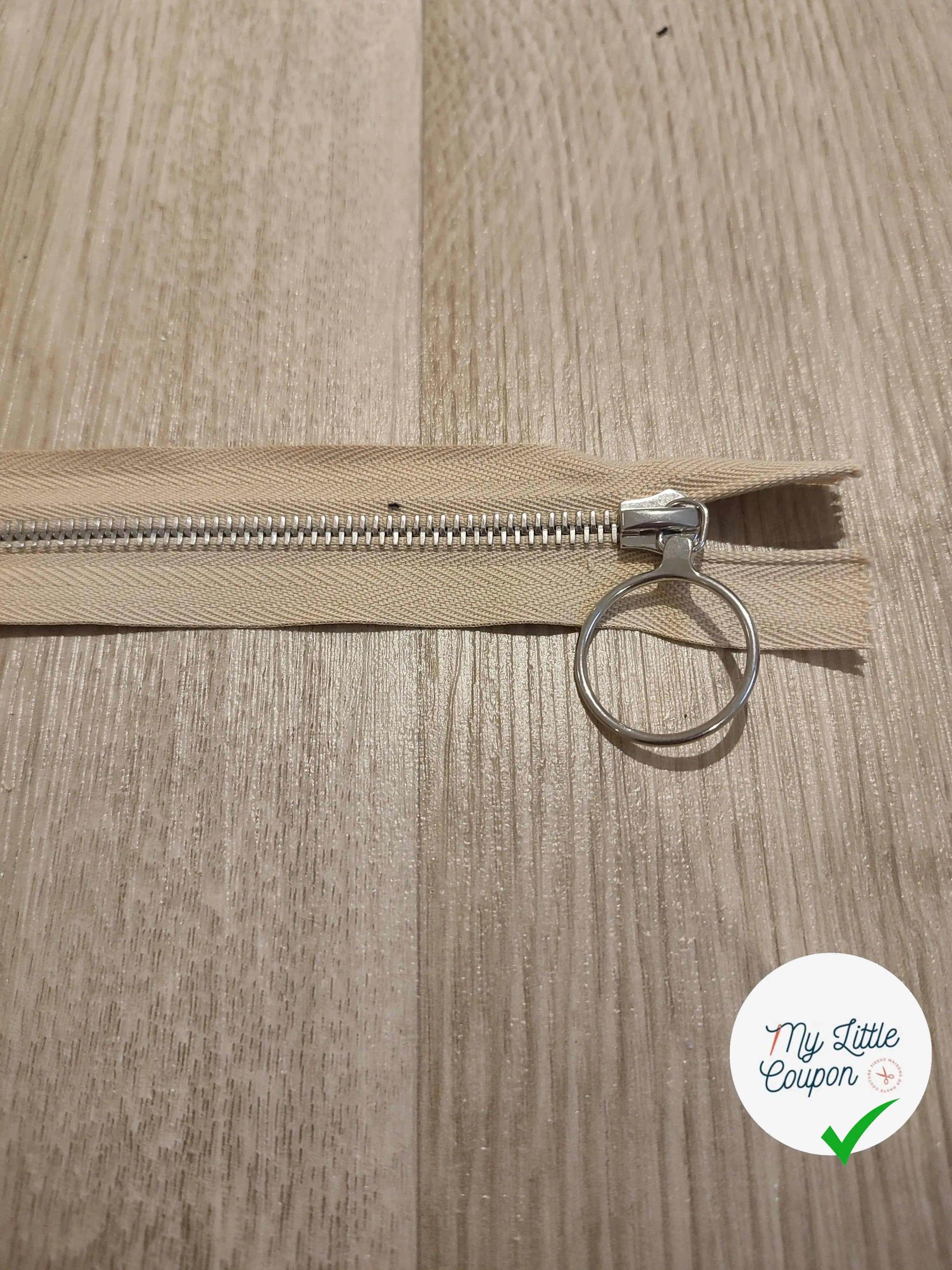 FERMETURE RIRI METAL NON SÉPARABLE 30CM BLEU CLAIR M6 - My Little Coupon