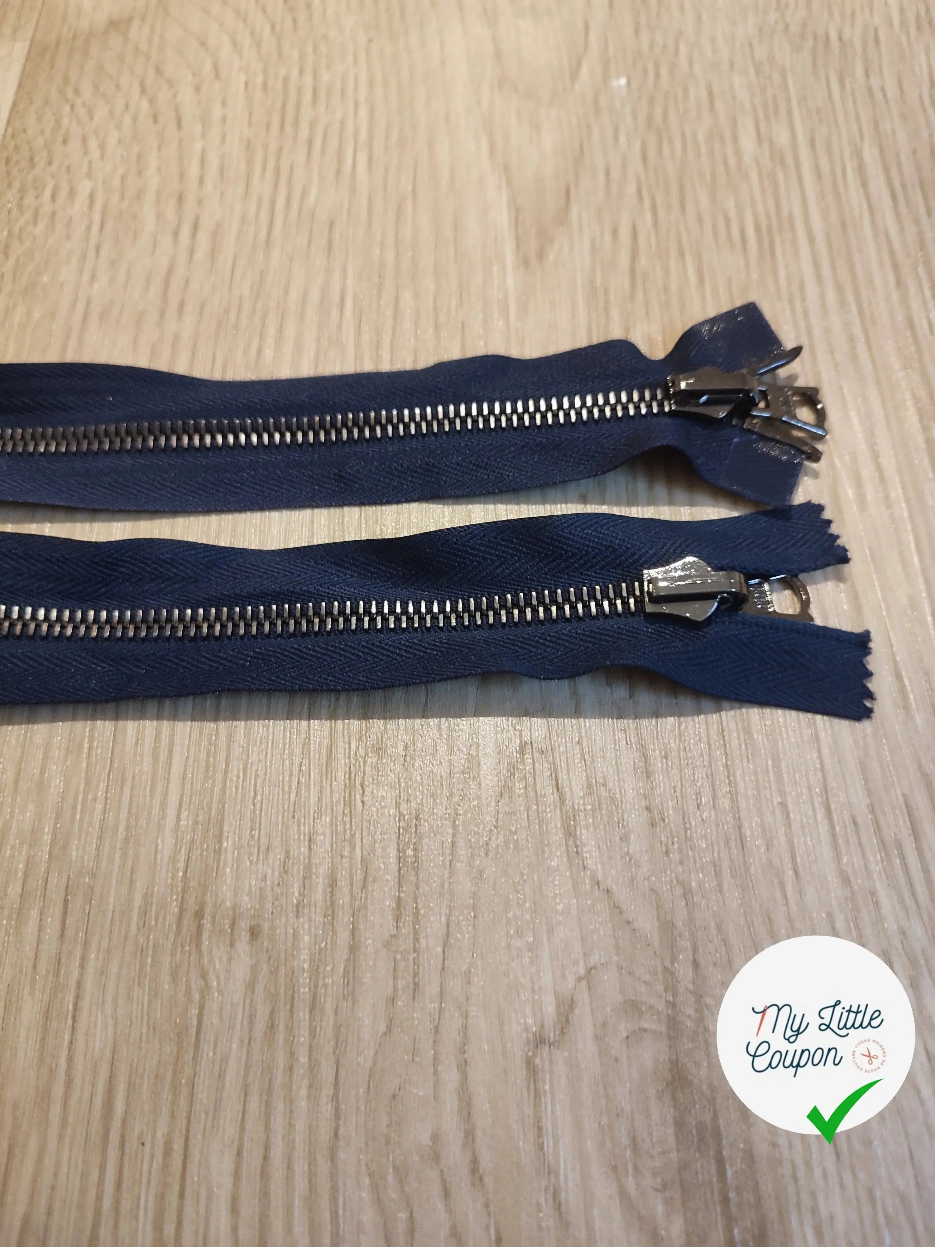 FERMETURE RIRI METAL NON SÉPARABLE DOUBLE CHEMINS RÉVERSIBLE 95CM BLEU NUIT - My Little Coupon