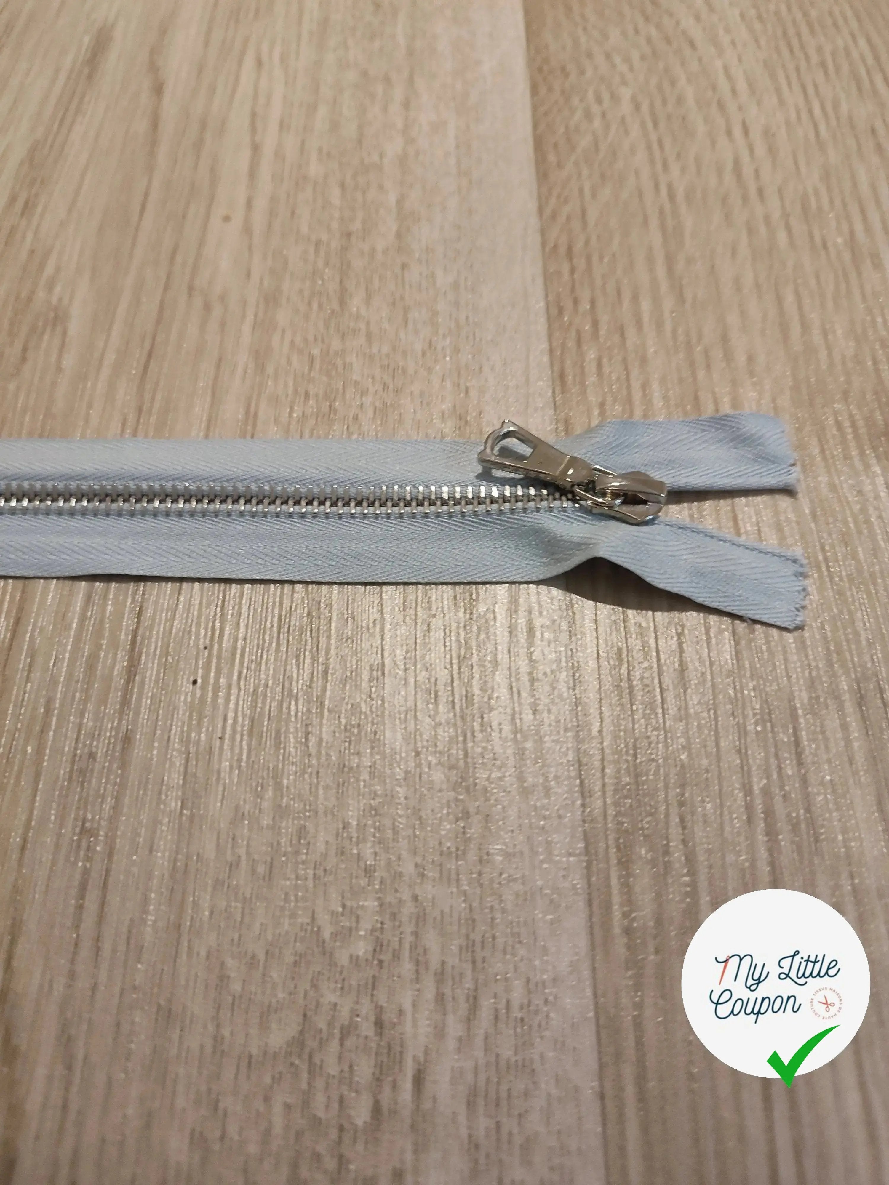 (Copie) FERMETURE RIRI METAL SÉPARABLE 70CM BLEU CIEL M6 - My Little Coupon