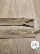 FERMETURE RIRI METAL NON SÉPARABLE DOUBLE CHEMINS RÉVERSIBLE 90CM BEIGE FONCÉ - My Little Coupon
