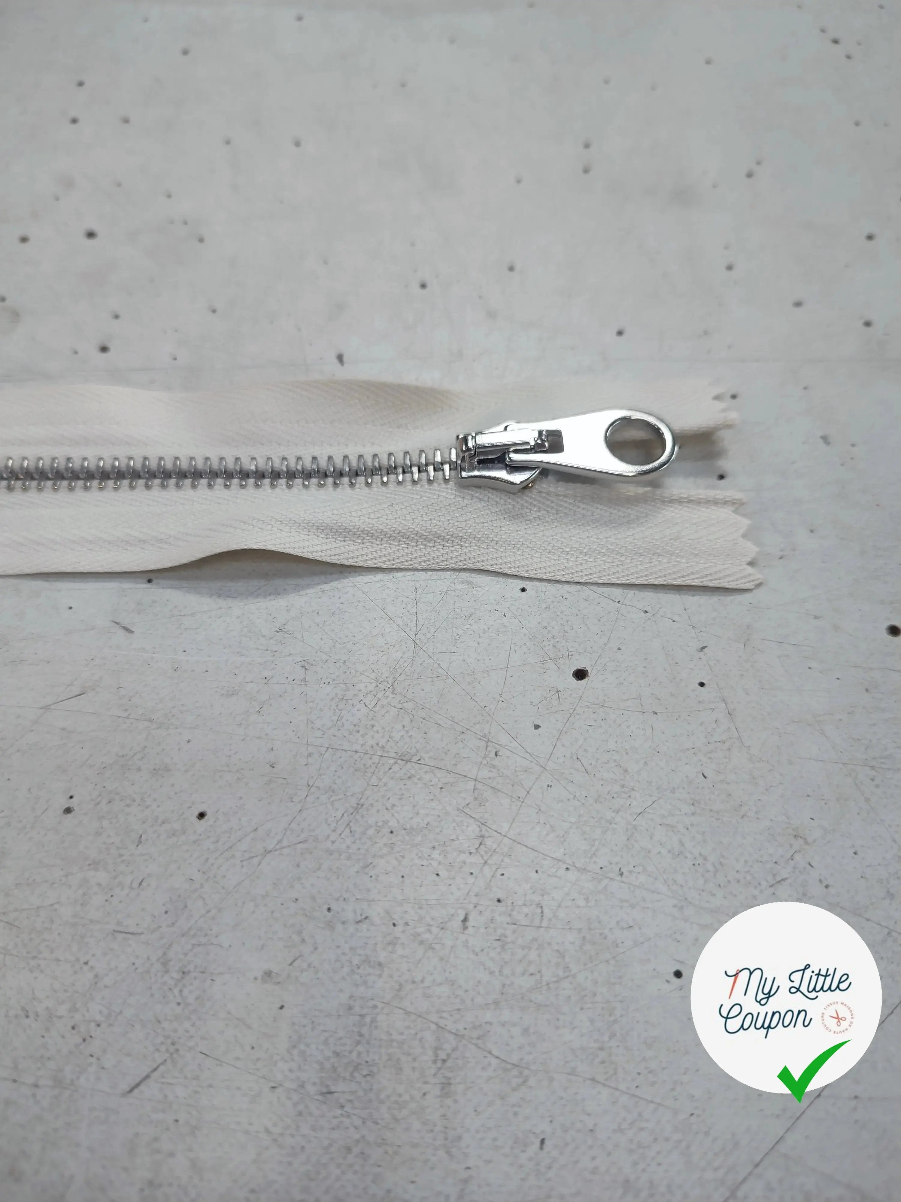 FERMETURE RIRI METAL NON SÉPARABLE 18CM BLANC M6 - My Little Coupon