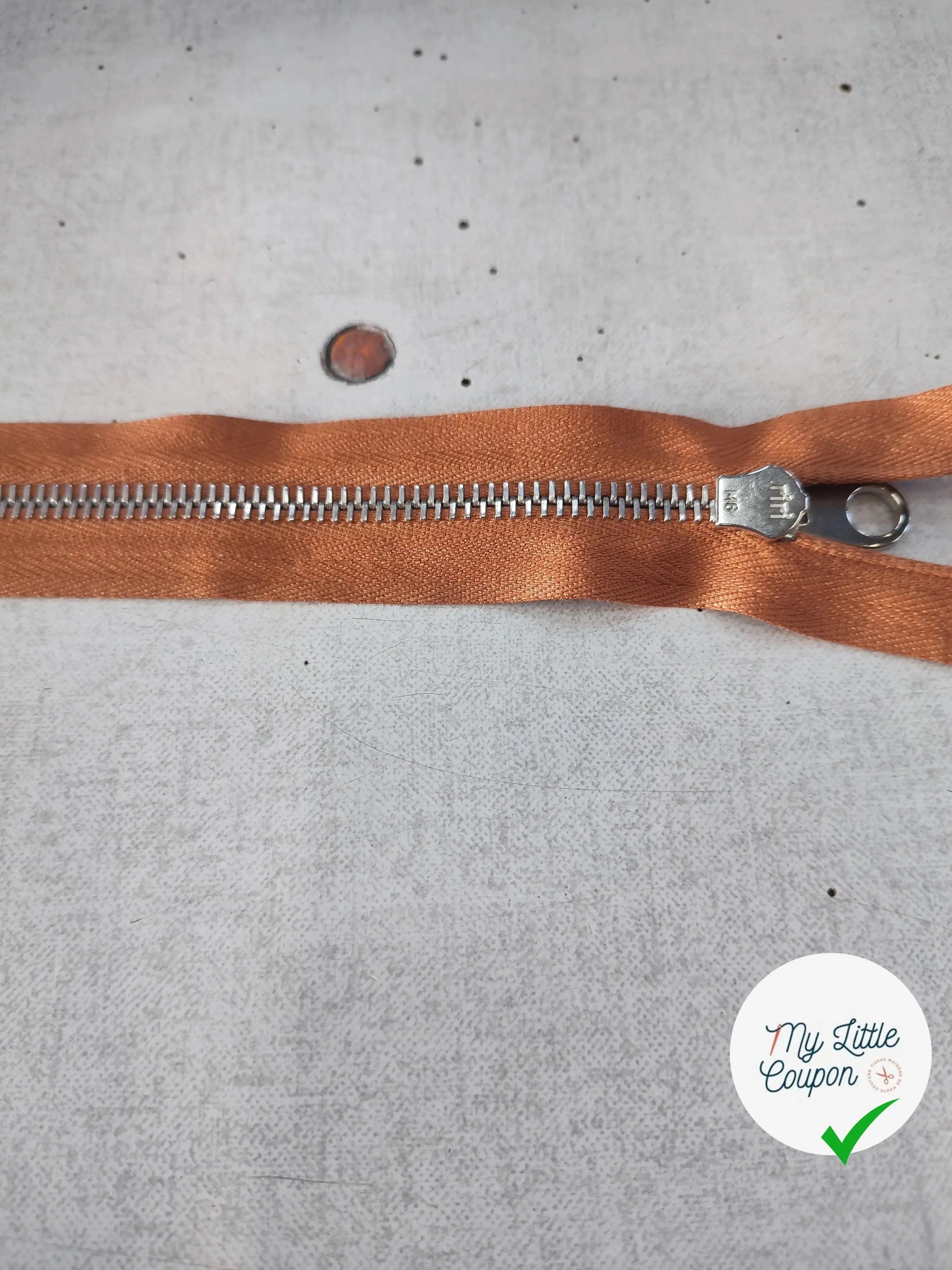 FERMETURE RIRI METAL SÉPARABLE 80CM ORANGE CLAIR M6 - My Little Coupon