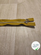 FERMETURE RIRI METAL SÉPARABLE 65CM JAUNE MOUTARDE - My Little Coupon