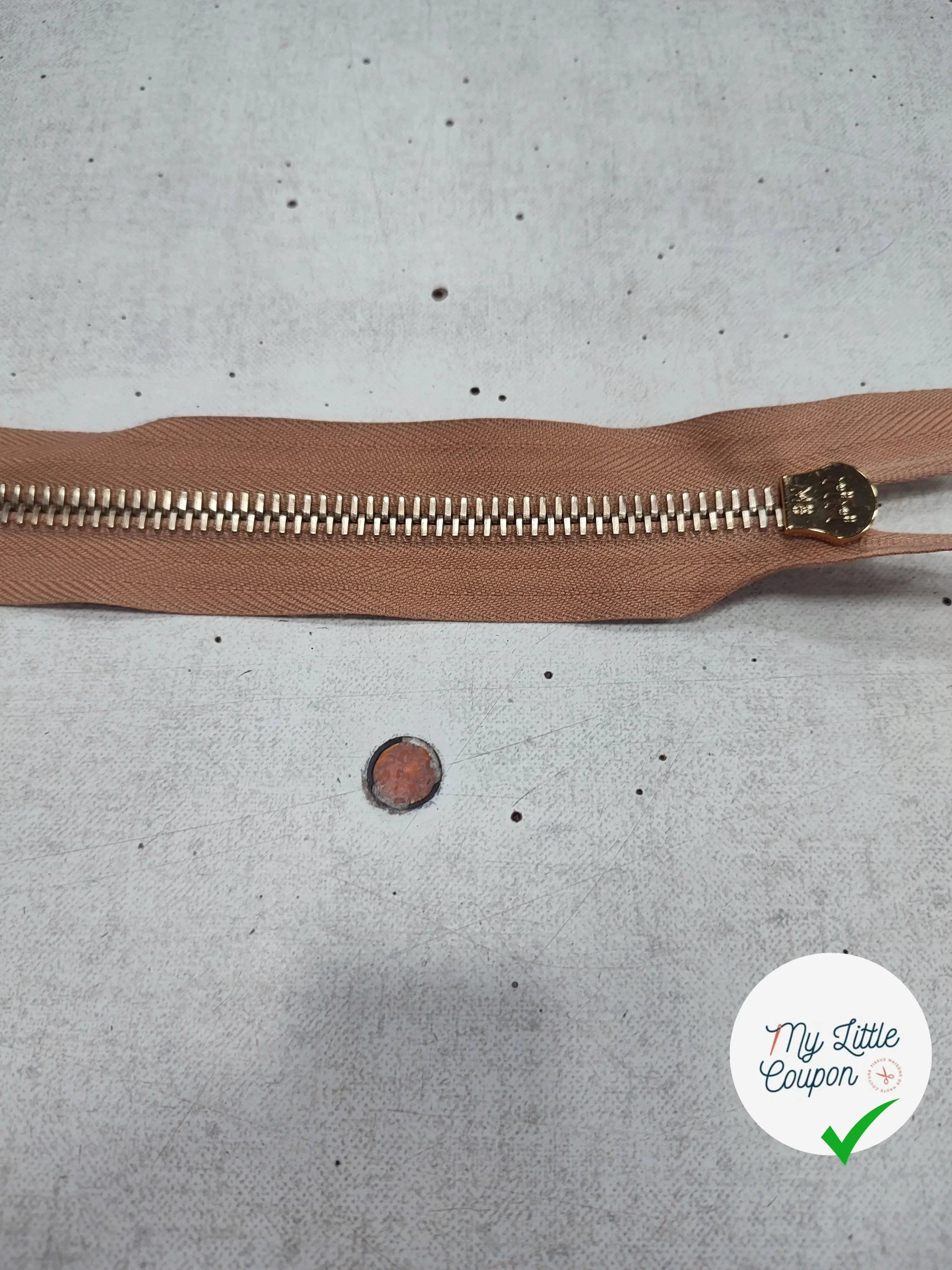 FERMETURE RIRI METAL SÉPARABLE MARRON CAFÉ M8 - My Little Coupon