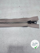 FERMETURE RIRI METAL SÉPARABLE 65CM GRIS BEIGE M6 - My Little Coupon