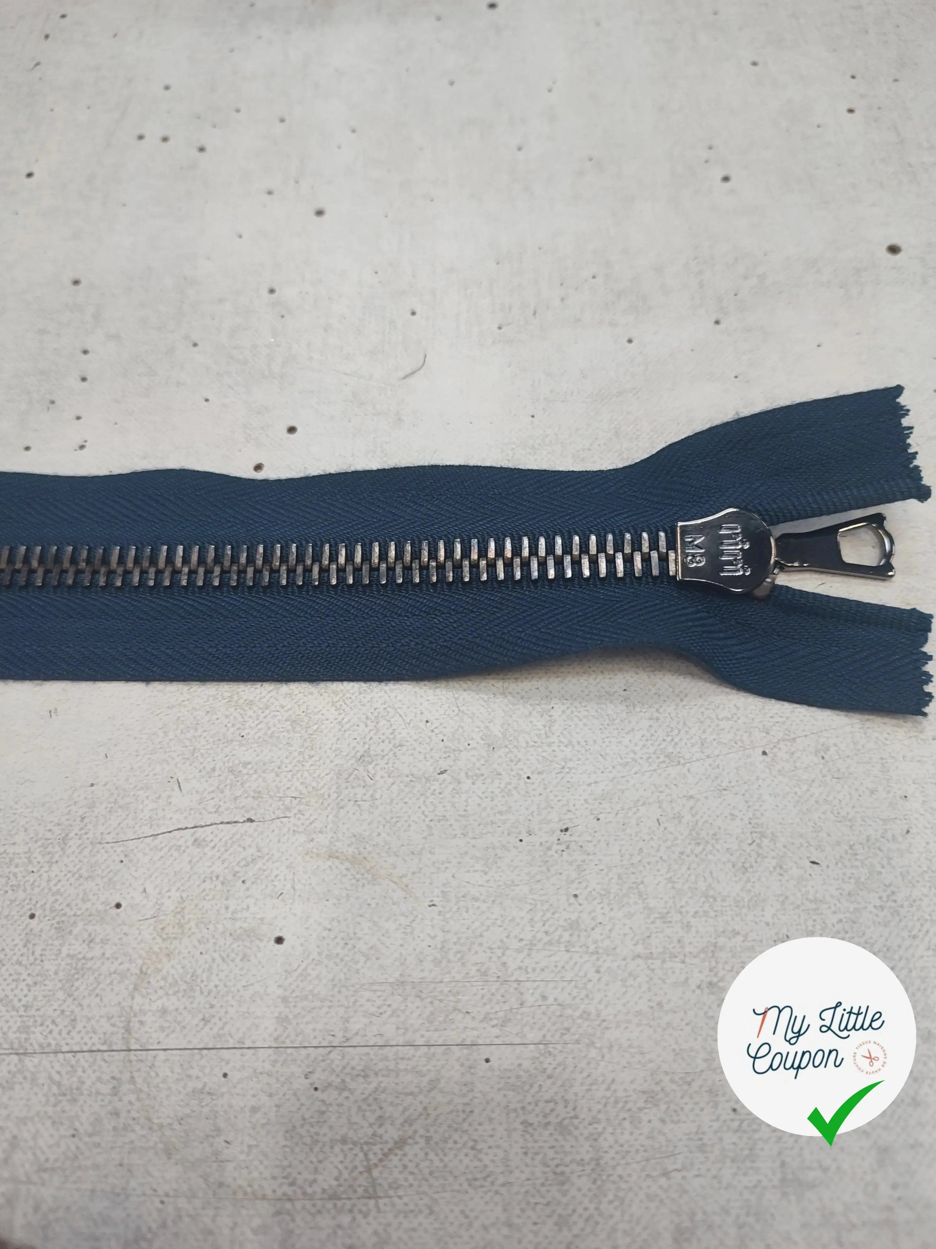 FERMETURE RIRI METAL SÉPARABLE 80CM BLEU NUIT M8 - My Little Coupon