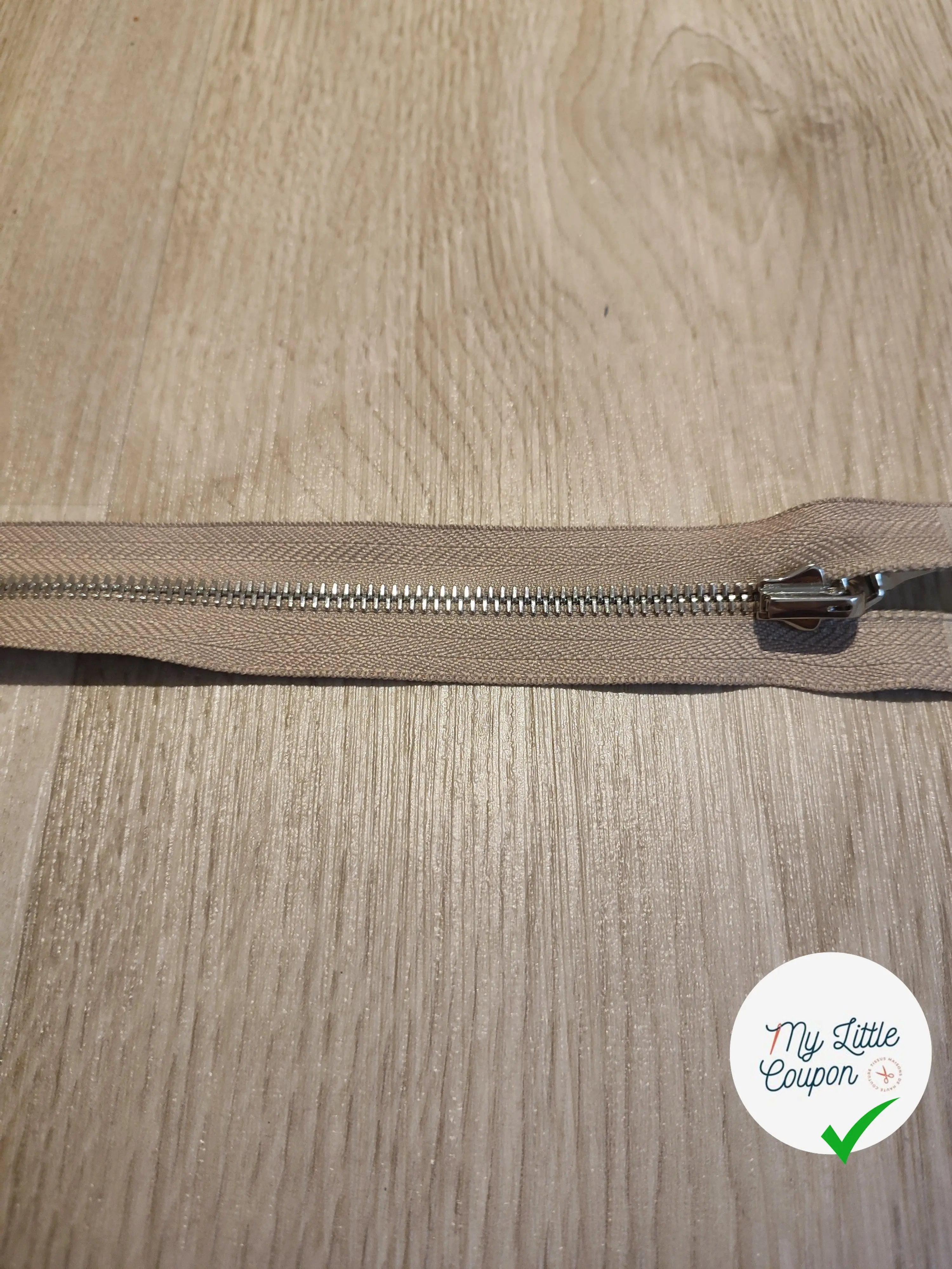 FERMETURE RIRI METAL SEPARABLE RÉVERSIBLE 90CM MARRON CLAIR - My Little Coupon