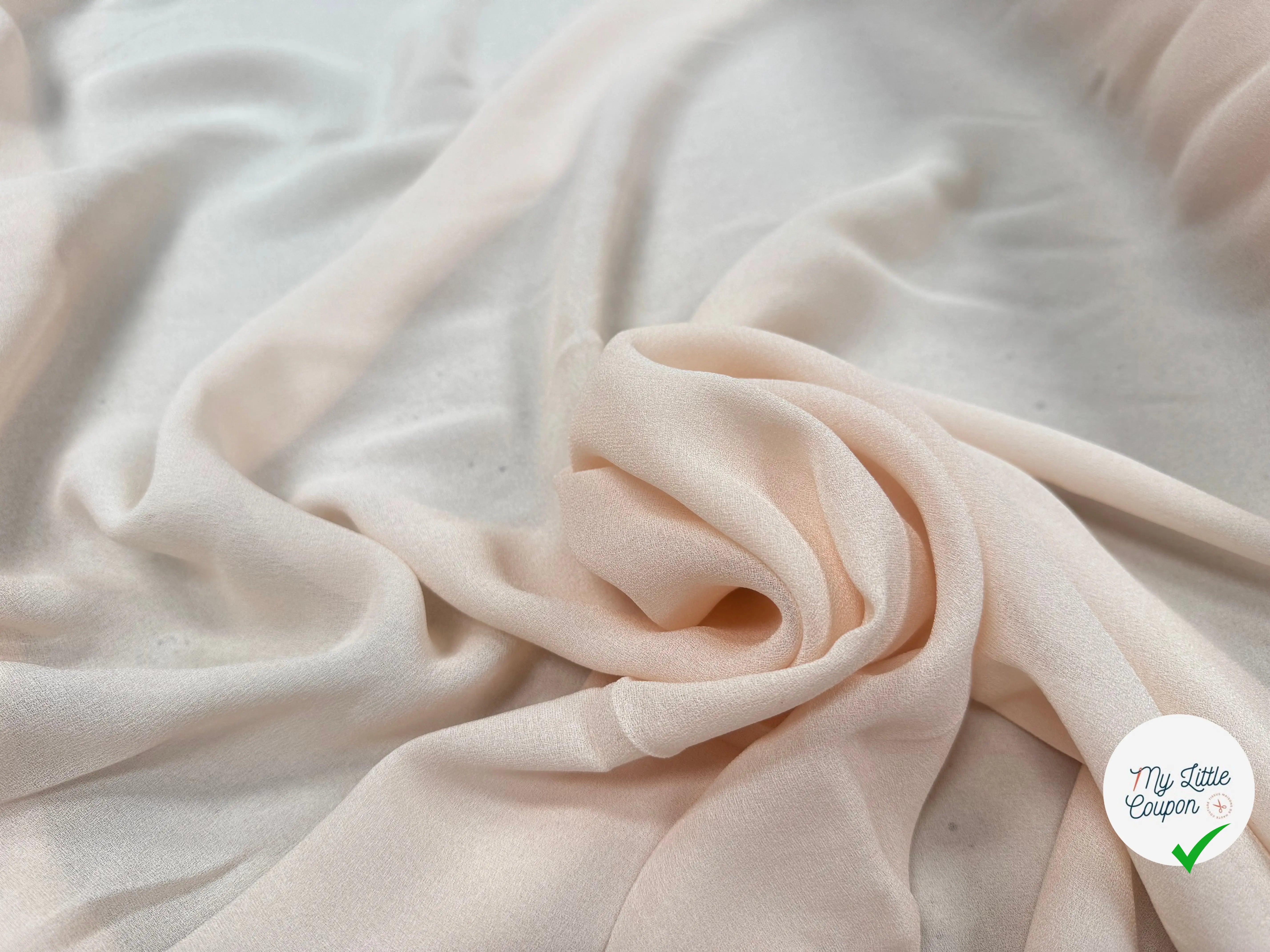 FINE SHEER CRÊPE 100 % VISCOSE , Pansy Pink - My Little Coupon