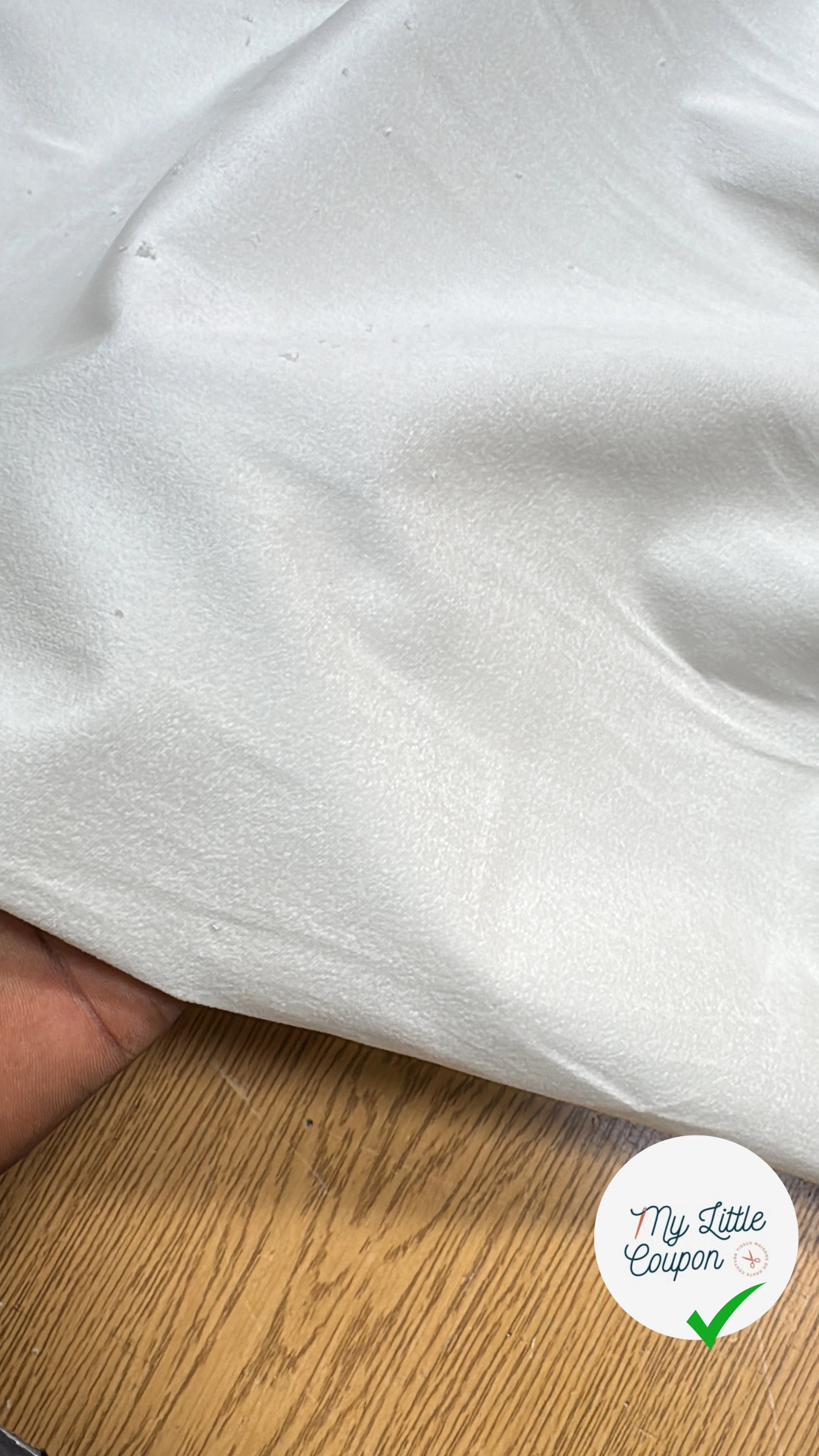 GABARDINE COTON GRATÉE ENVERS PEACHSKIN STRETCH BLANC CASSÉ - My Little Coupon
