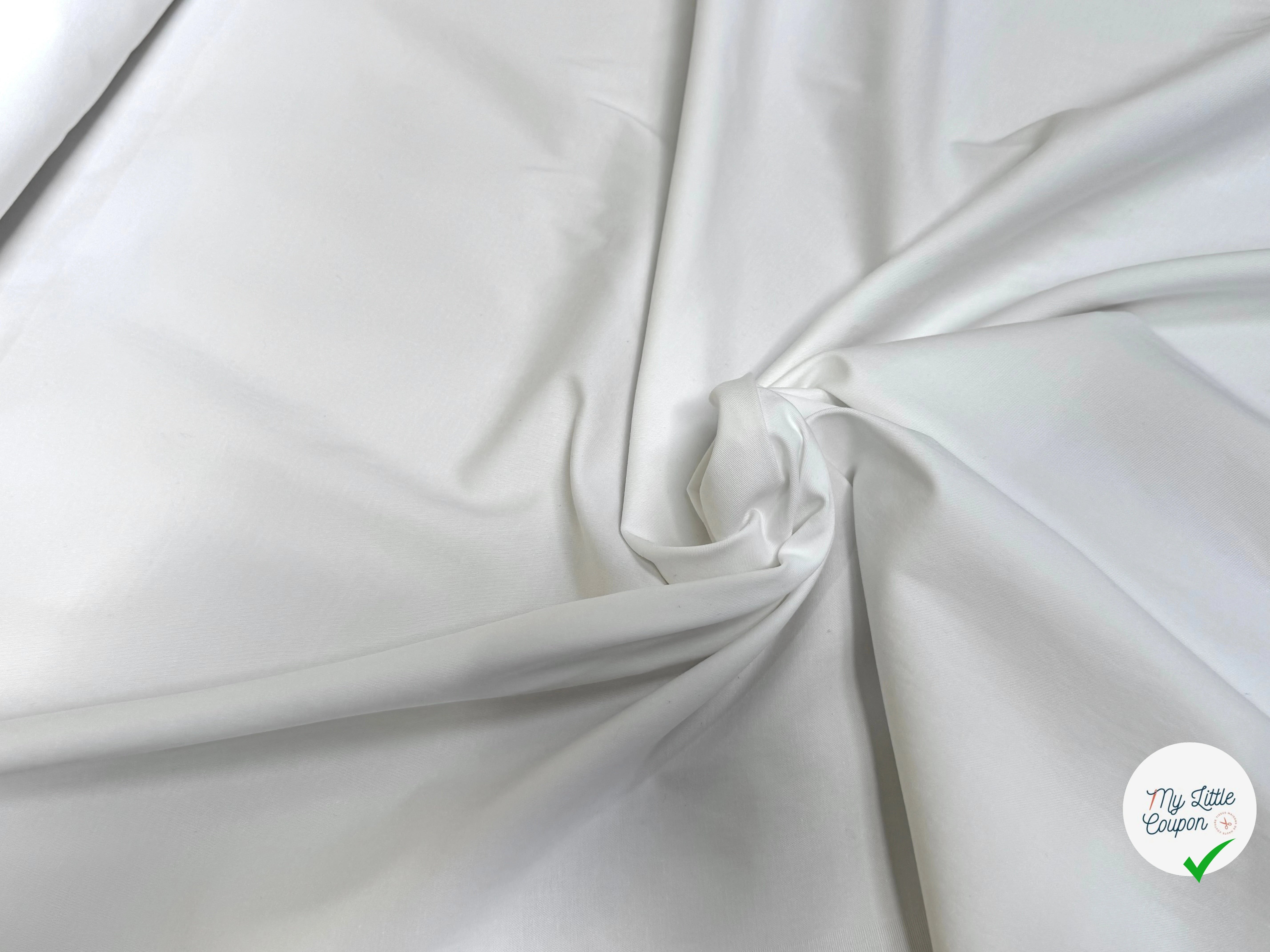 GABARDINE DE COTON FINEMENT SERGÉE STRETCH BLANC FINESSE - My Little Coupon