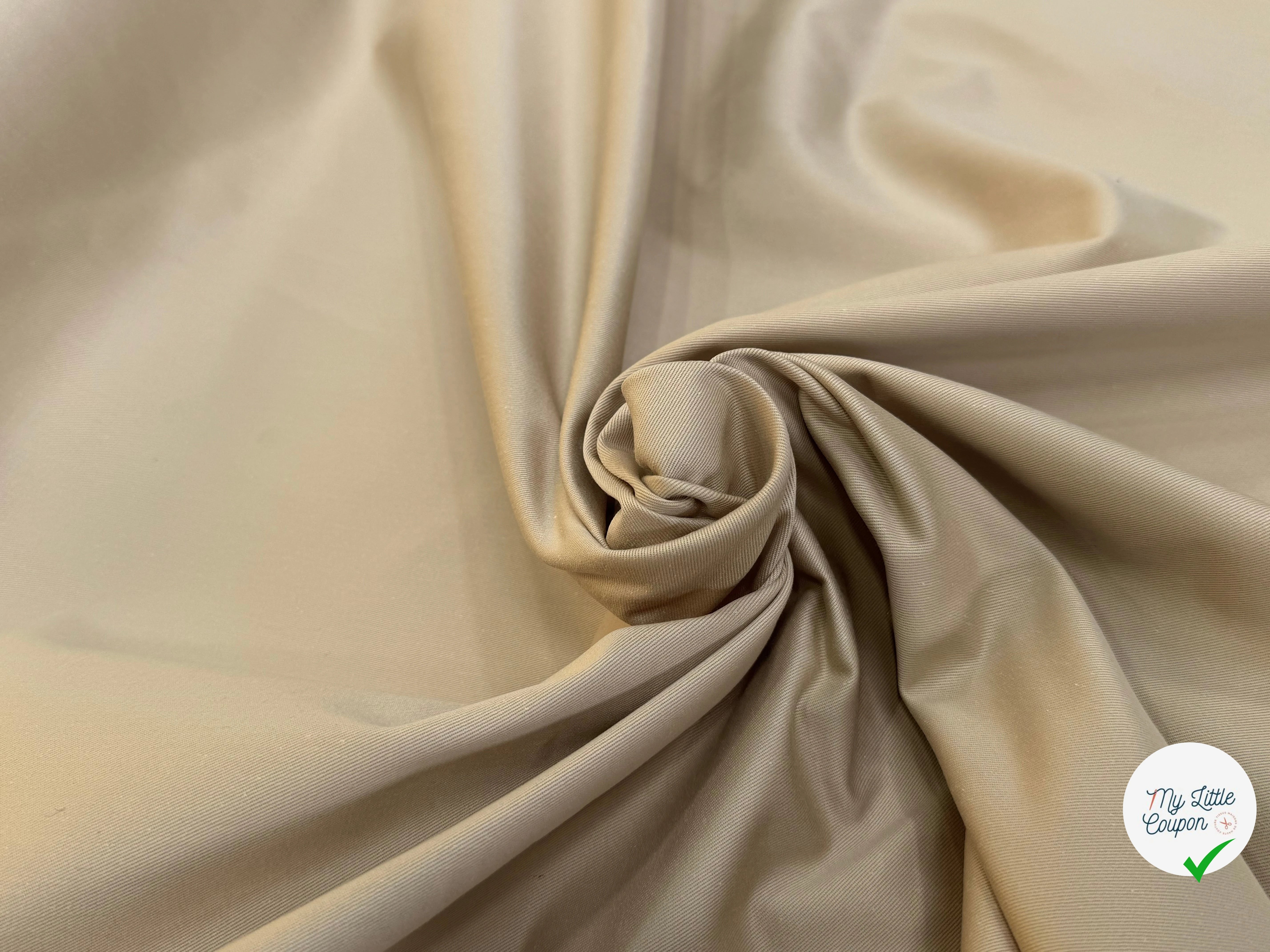 GABARDINE DE COTON LÉGÈREMENT SERGÉE TRÈS BELLE TENUE BEIGE FONCÉ - My Little Coupon