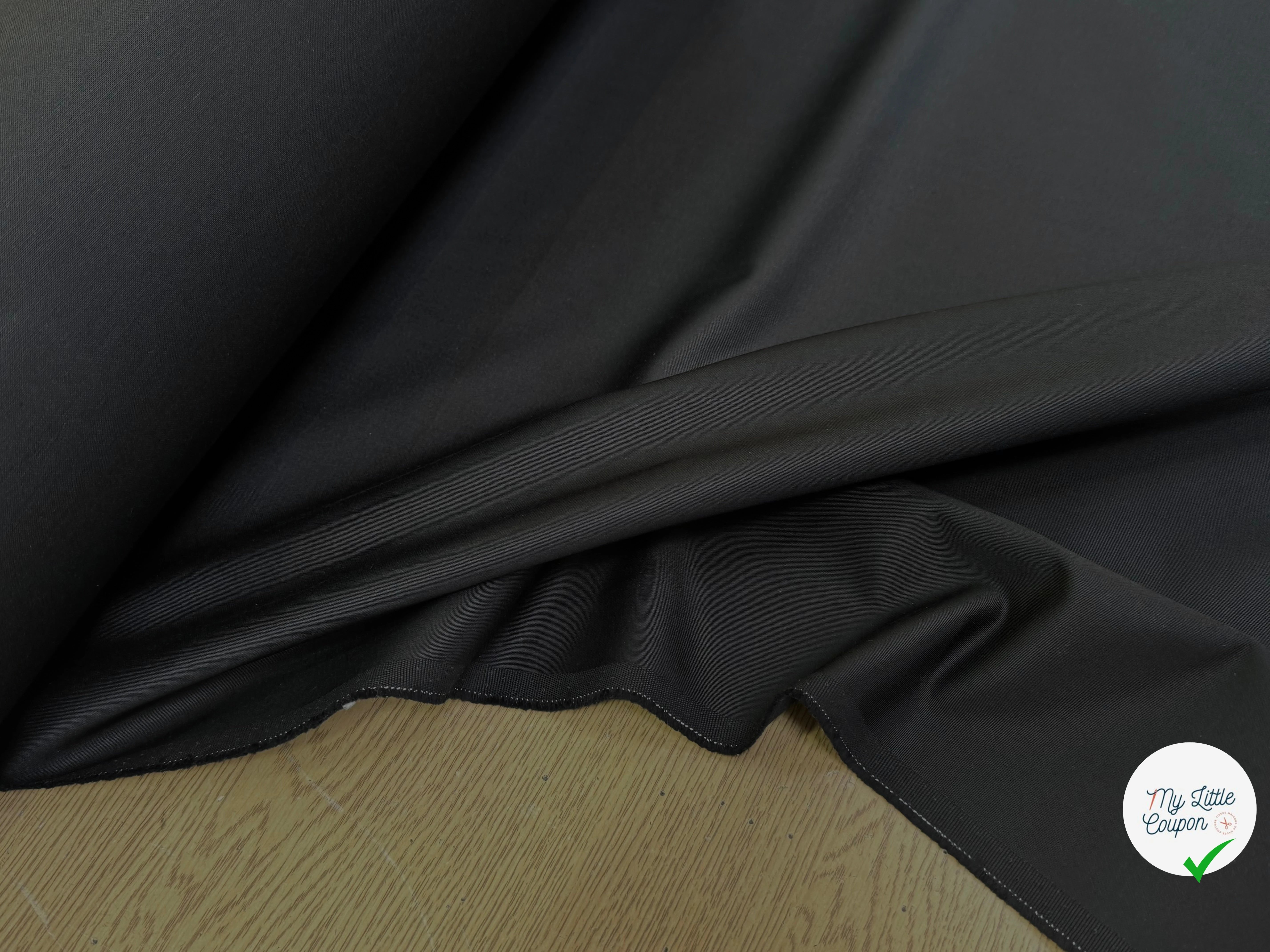 GABARDINE DE COTON LOURDE SATINÉE TENUE REMARQUABLE NOIR - My Little Coupon
