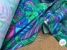 GABARDINE DE COTON STRIÉE MOTIF GROSSES FLEURS VERT BLEU ROSE 90CM - My Little Coupon