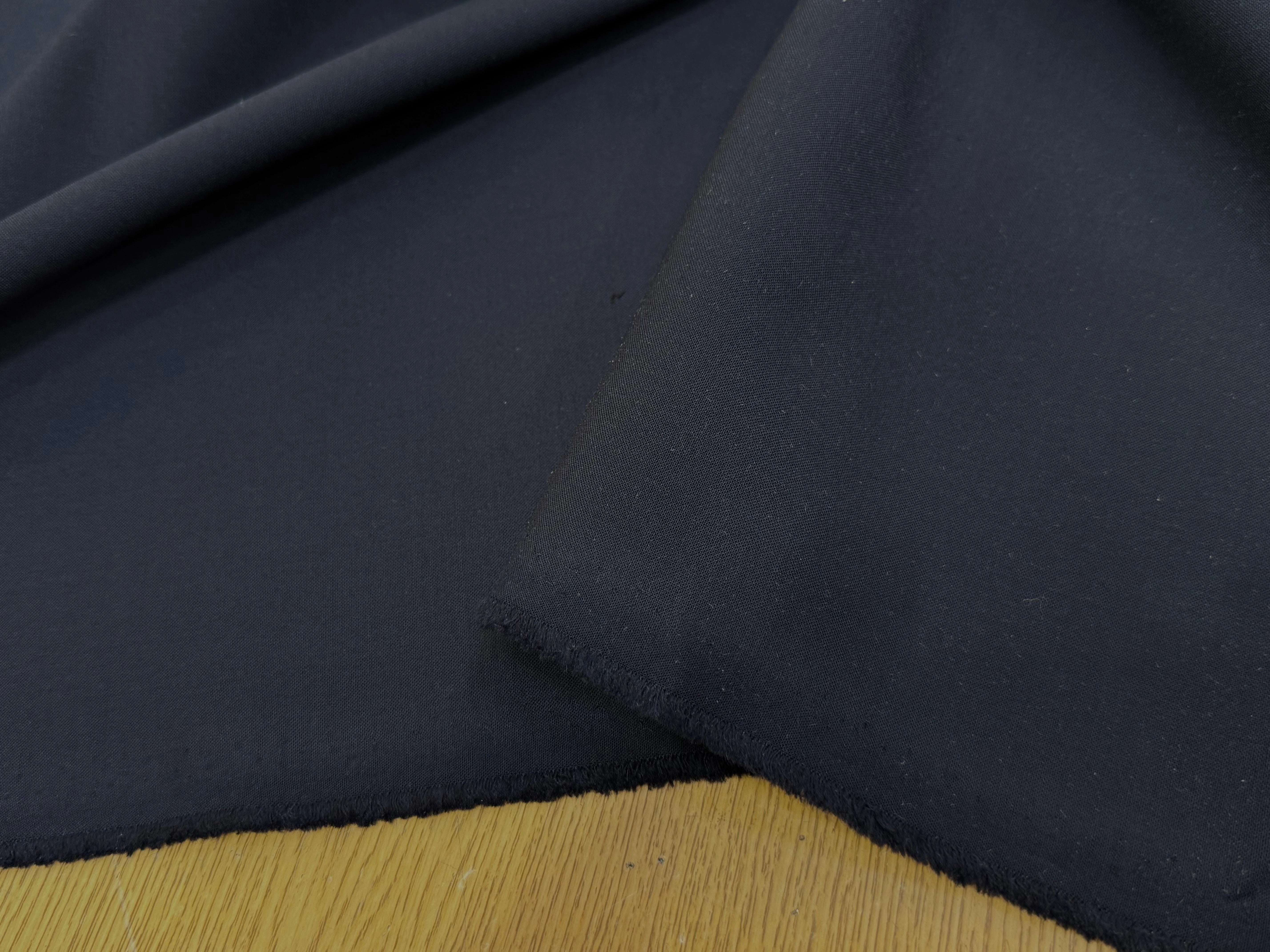 GABARDINE DE LAINE BELLE TENUE ULTRA BEAU BLEU NUIT - My Little Coupon