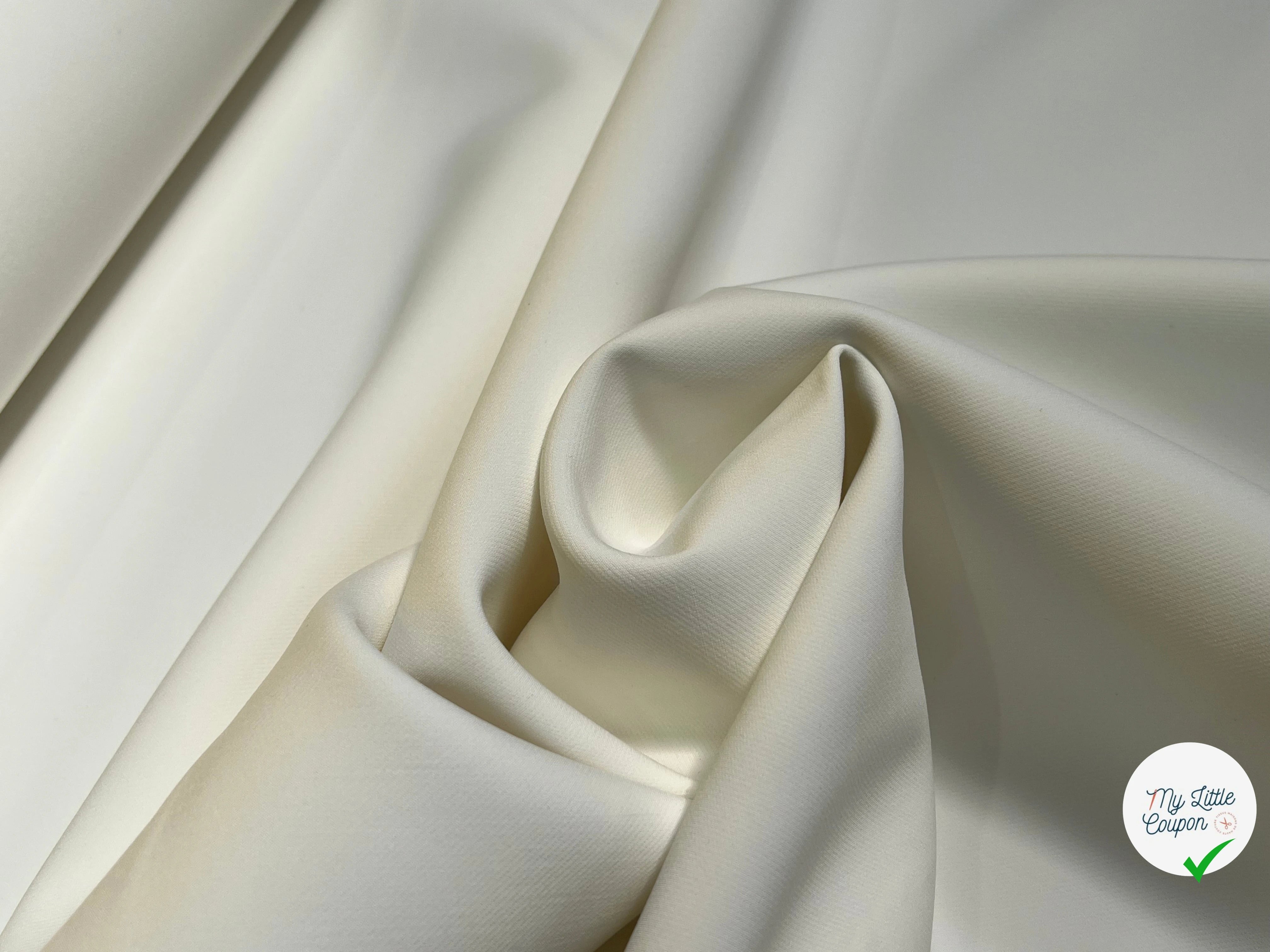 GABARDINE DOUBLE ETOFFE BLANC CASSÉ LÉGÈREMENT STRETCH  BELLE TENUE - My Little Coupon