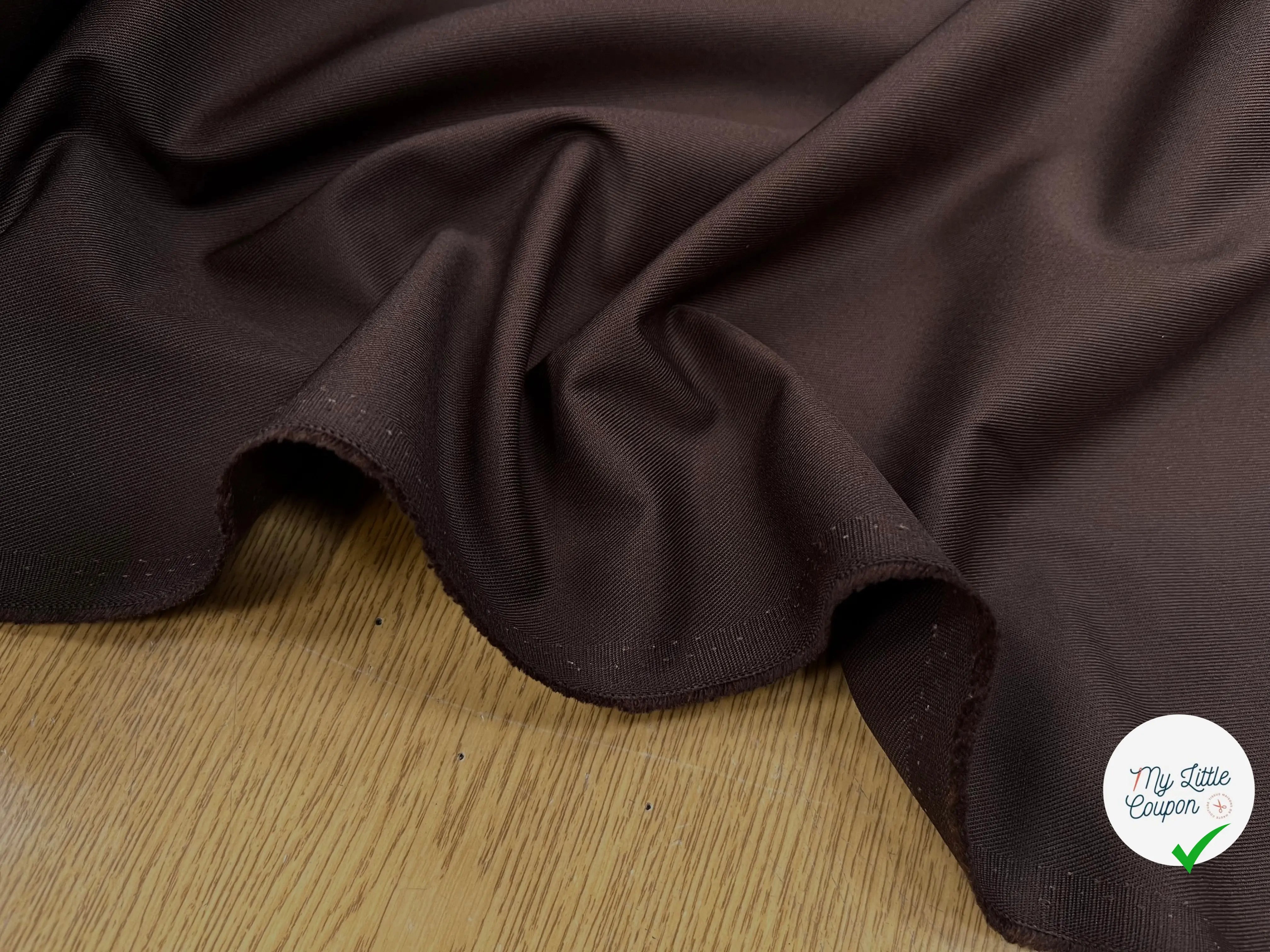 GABARDINE FINEMENT SERGÉE CHOCOLATE - My Little Coupon