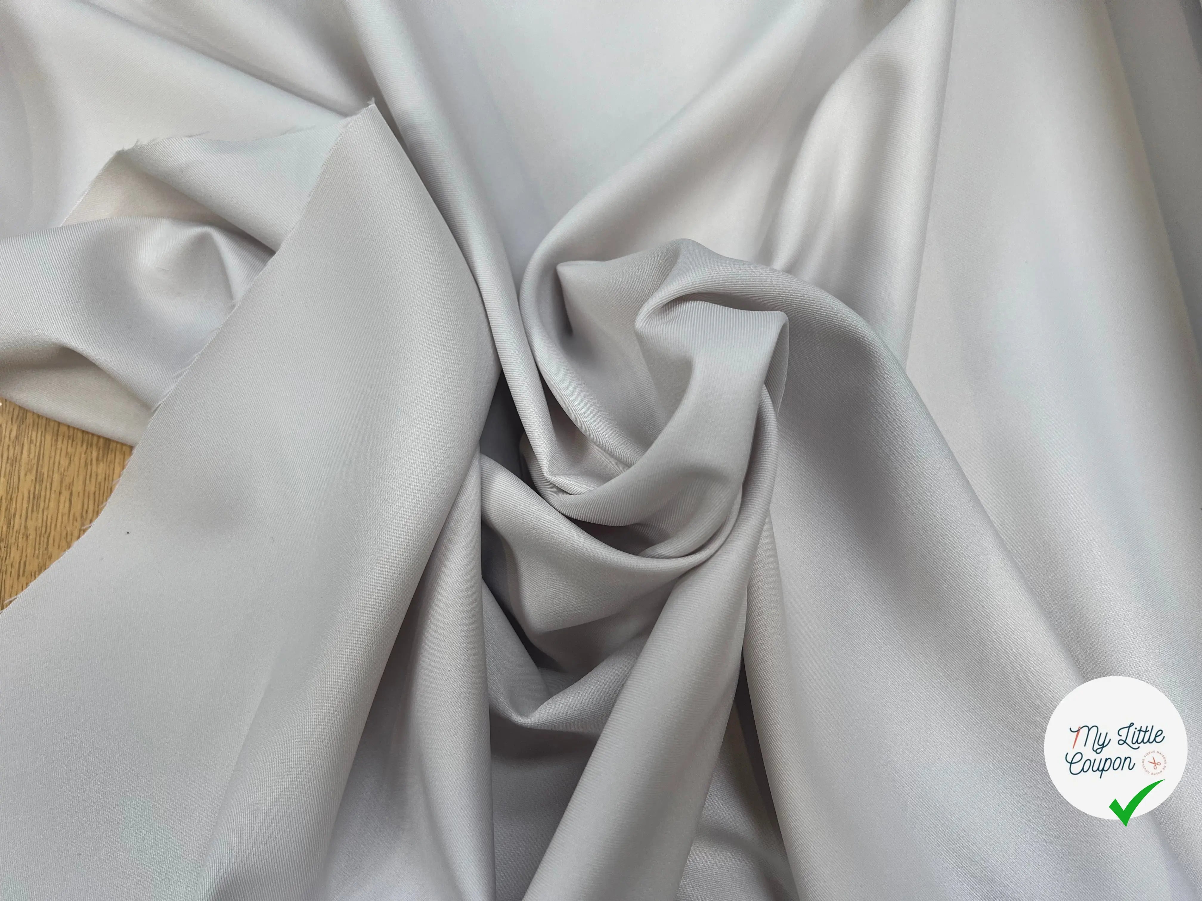 GABARDINE FLUIDE LIMESTONE JAPON - My Little Coupon