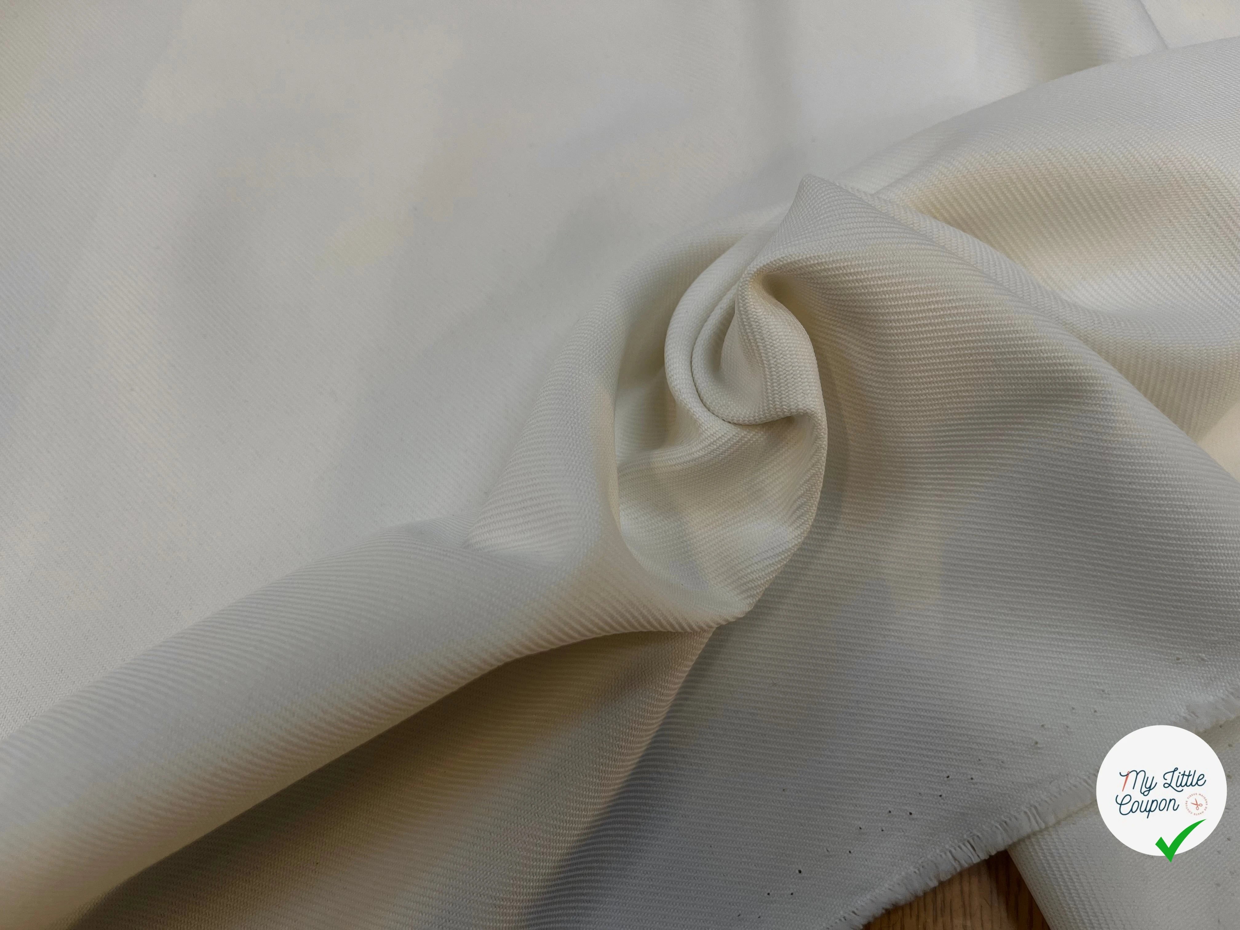 GABARDINE LOURDE POLYESTER BLANCHE LÉGÈREMENT CASSÉE 152CM - My Little Coupon