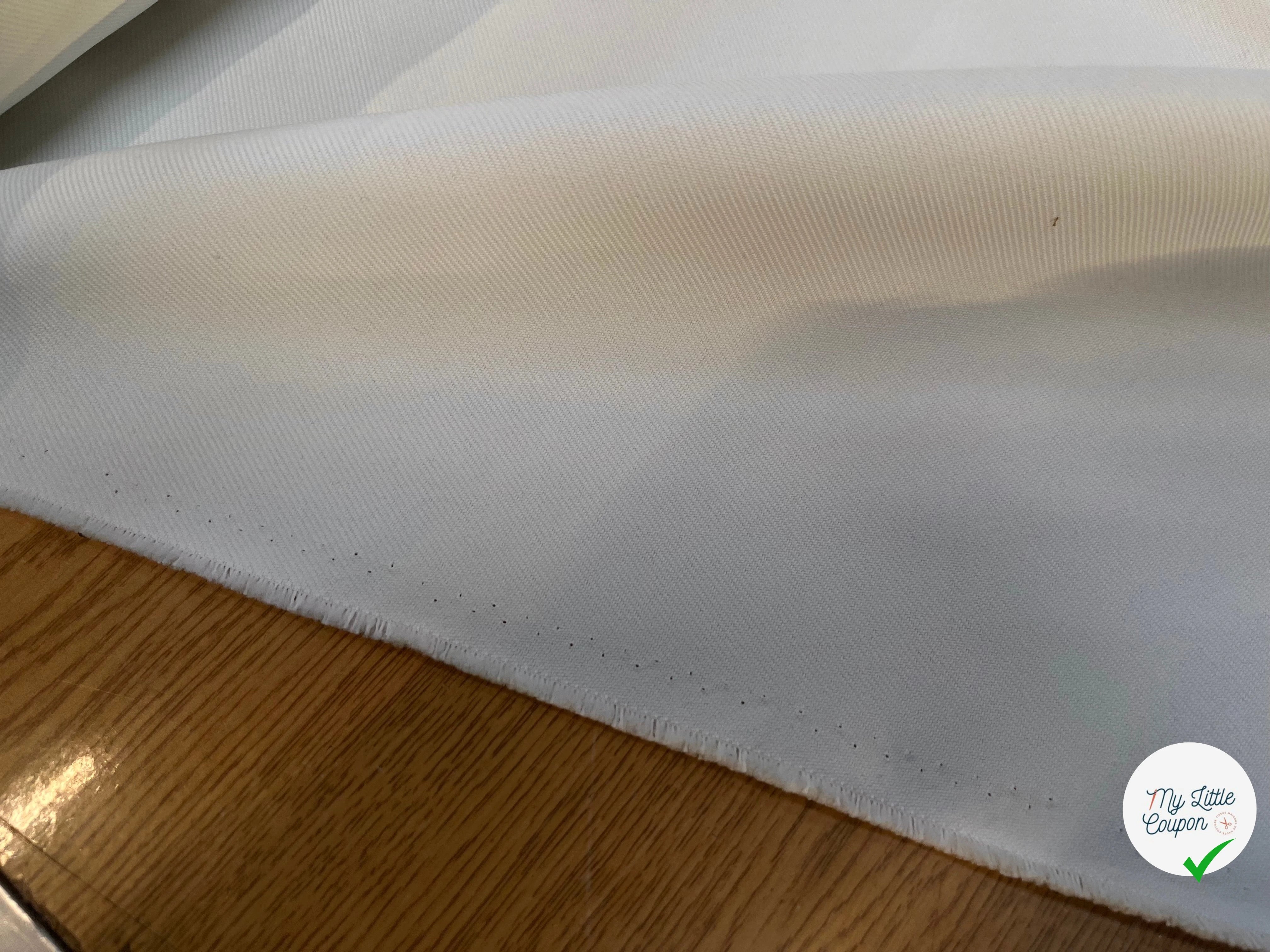 GABARDINE LOURDE POLYESTER BLANCHE LÉGÈREMENT CASSÉE 152CM - My Little Coupon