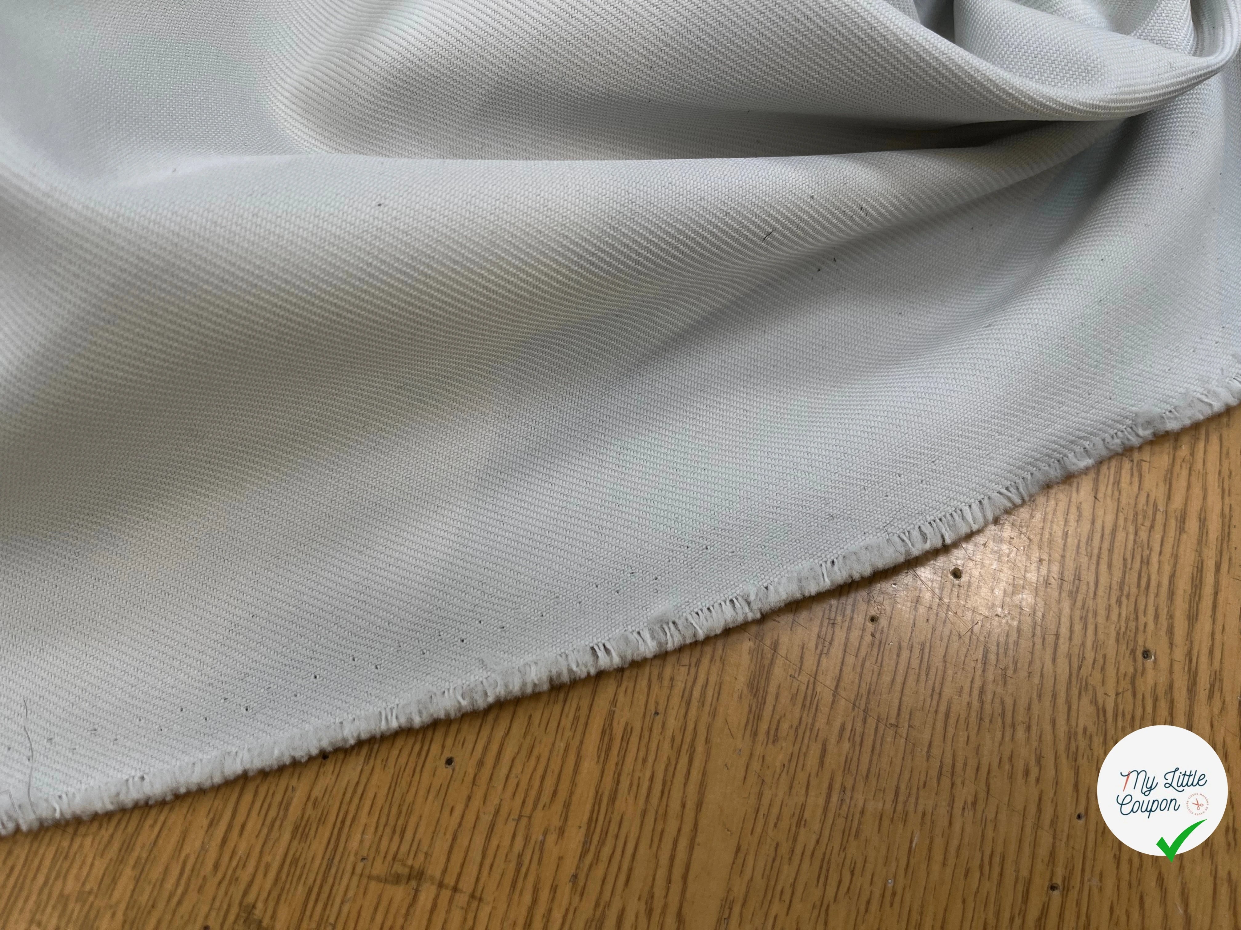 GABARDINE LOURDE STRIÉE DIRTY WHITE POLYESTER - My Little Coupon