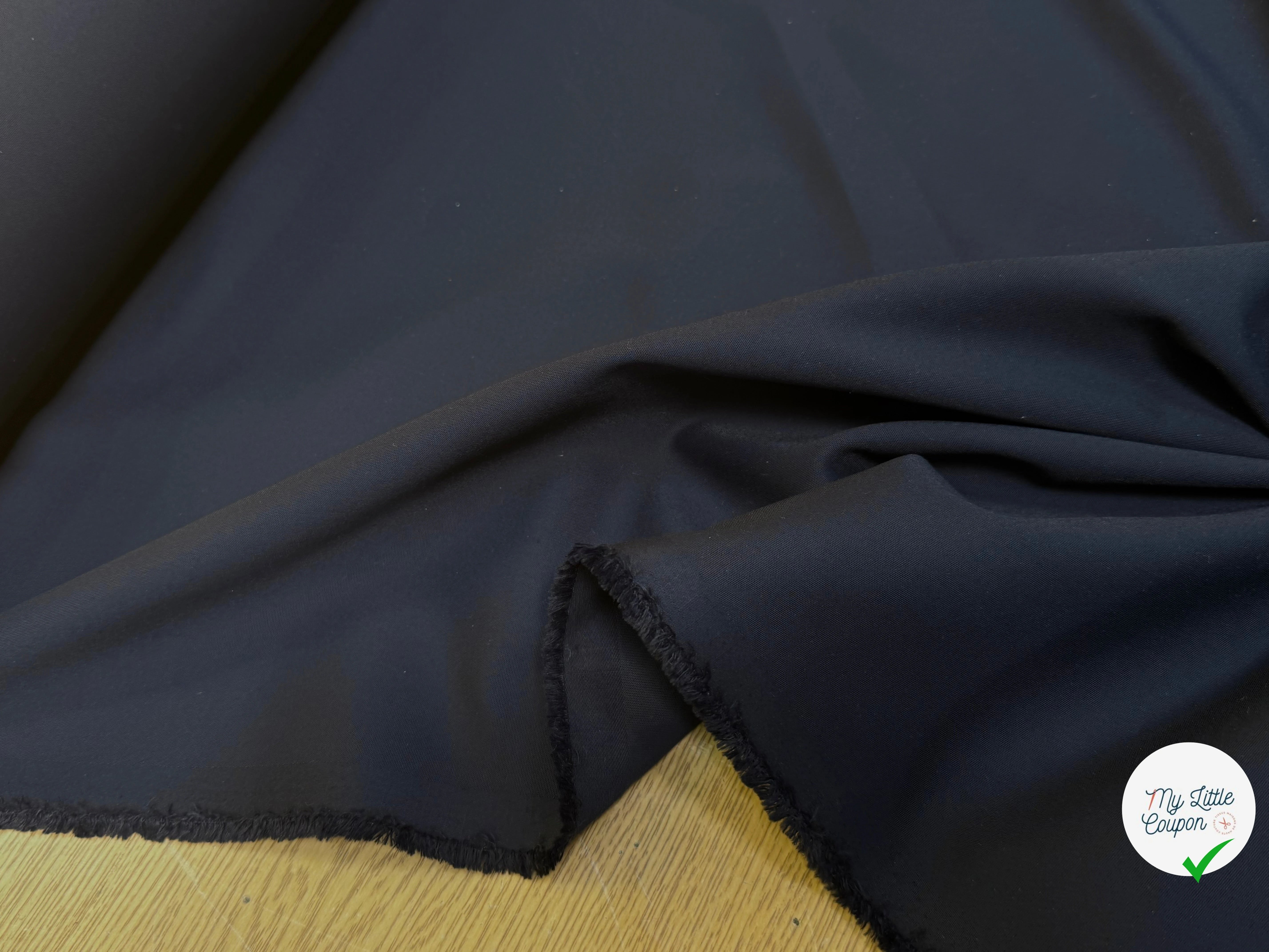 GABARDINE POLYCOTON TOUCHER SOYEUX STRETCH BLEU MARINE 51% COTON - My Little Coupon