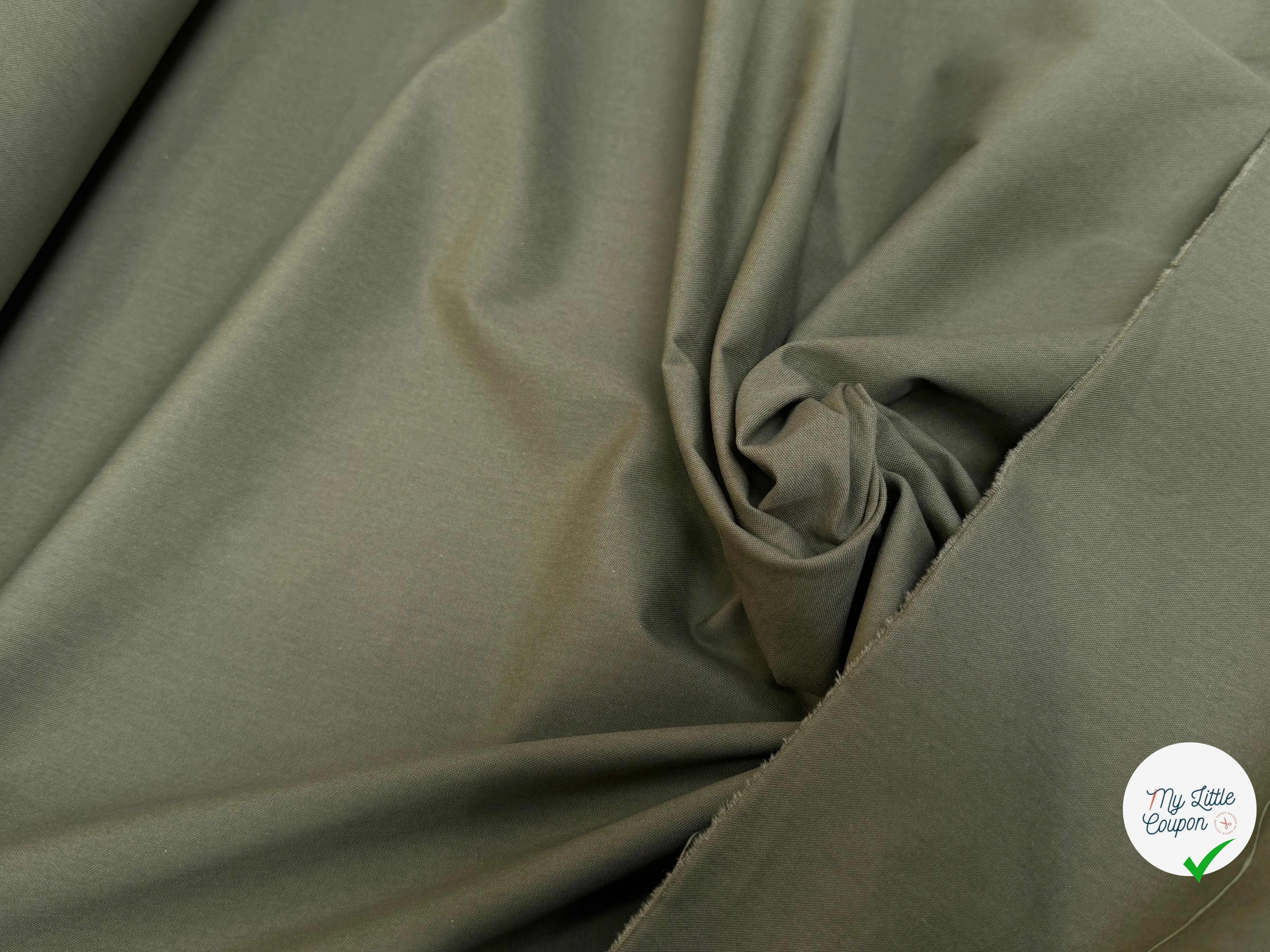 GABARDINE POLYCOTON VERT KAKI TENUE SOYEUSE - My Little Coupon