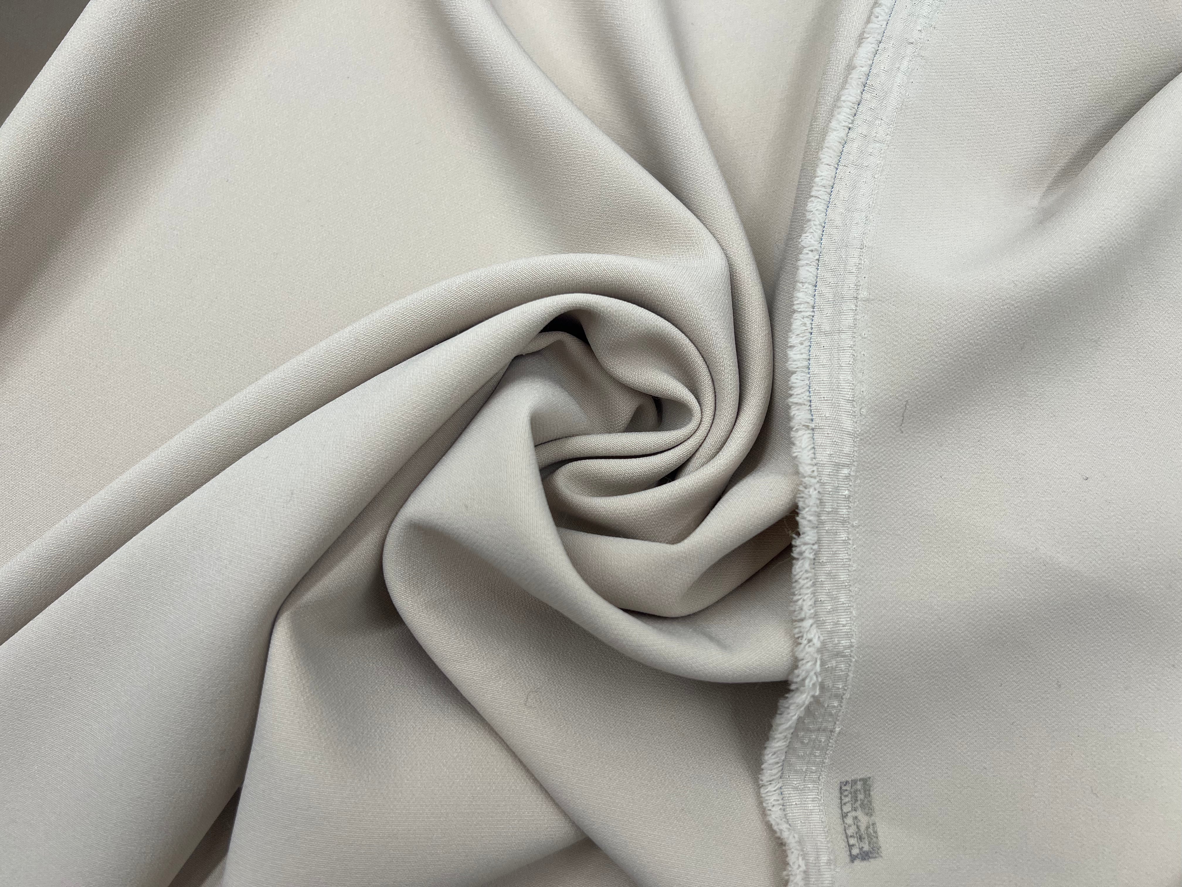 GABARDINE POLYESTER  BEIGE TRÈS  SOUPLE MSO