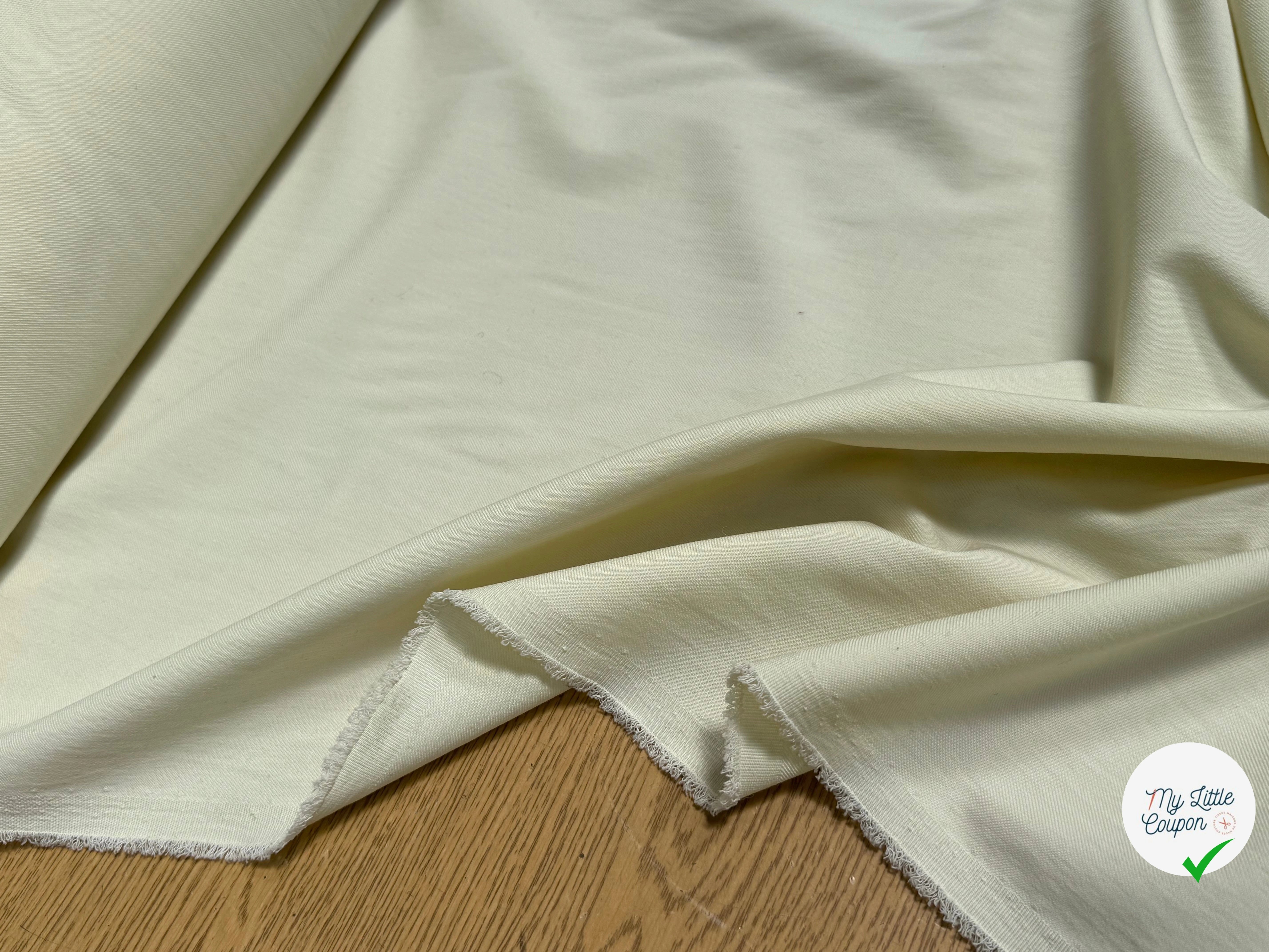 GABARDINE SERGÉE POLYLAINE BEURRE TENUE SOYEUX - My Little Coupon