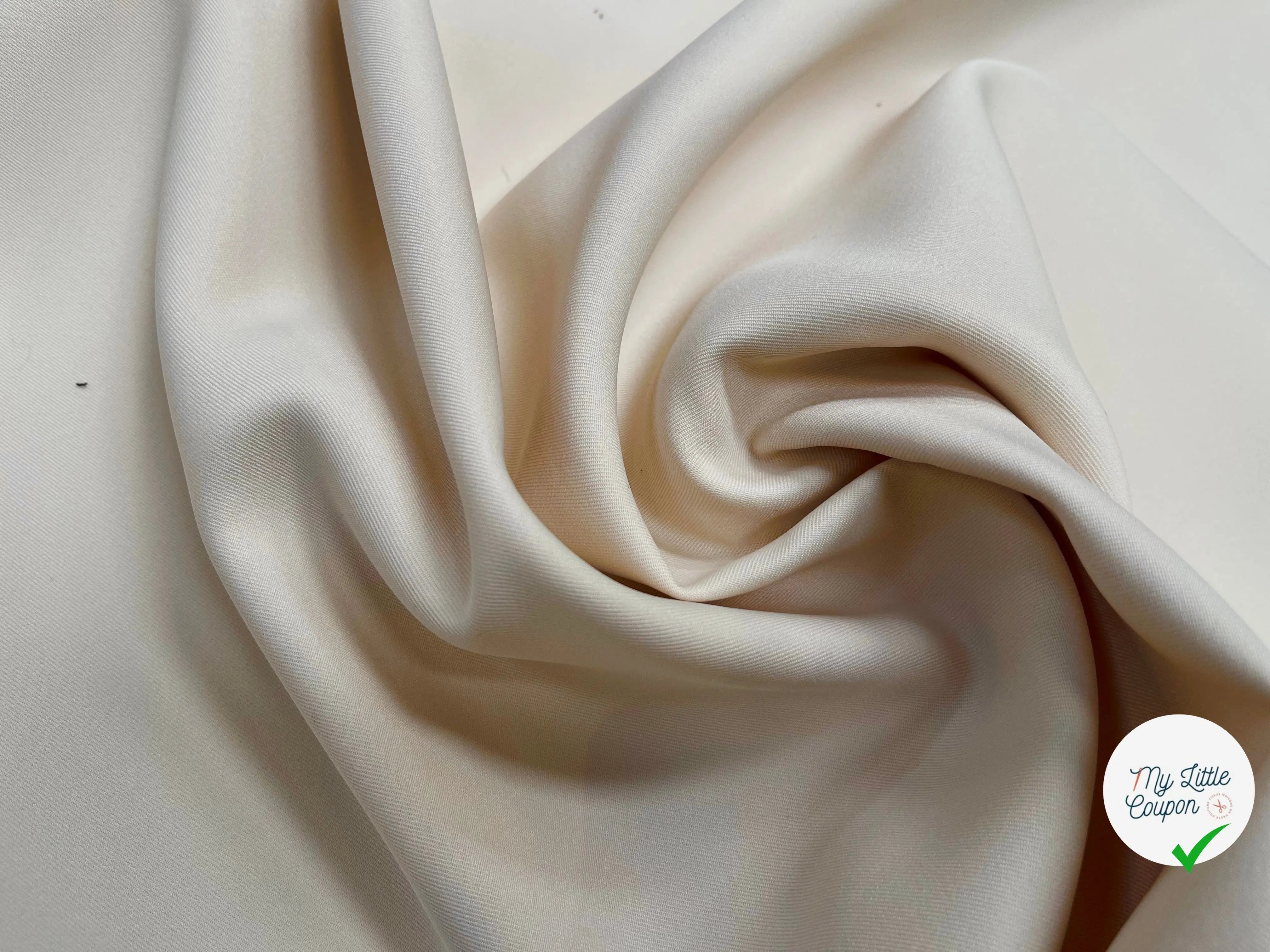 GABRDINE POLYESTER DOUBLE ÉTOFFE JAPON ÉCRU - My Little Coupon